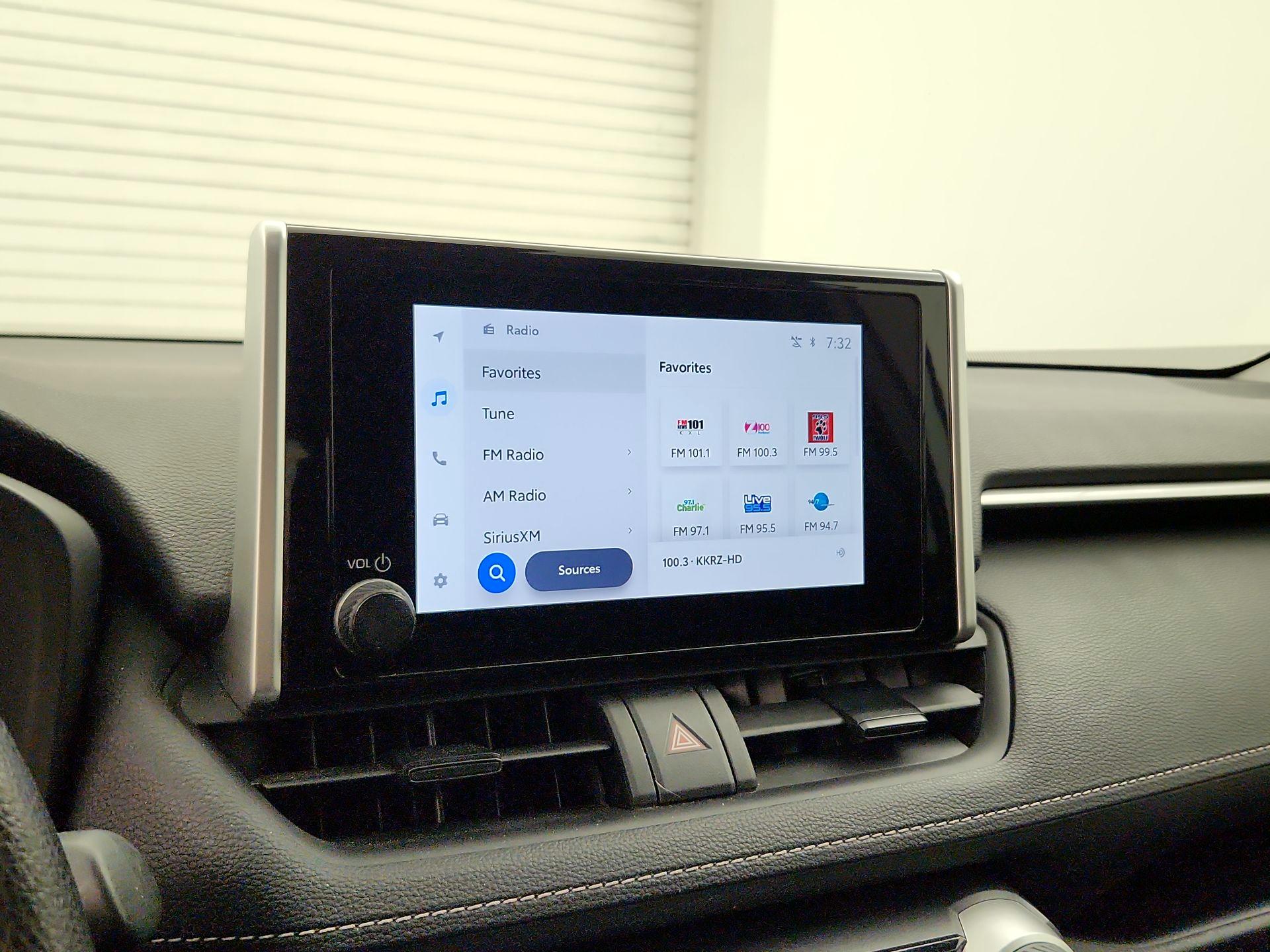 Thumbnail: 2024 Toyota RAV4 - 15