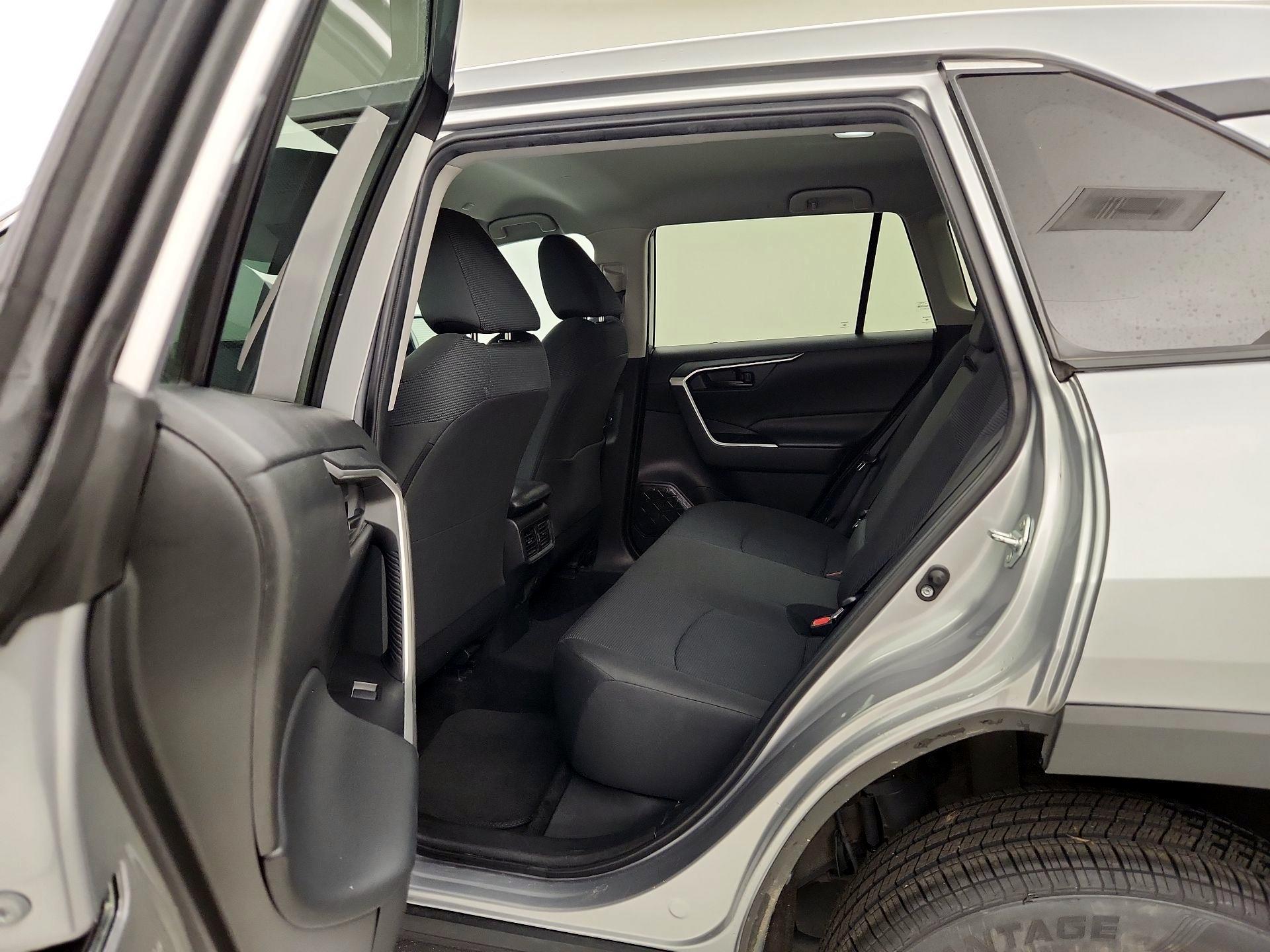 Thumbnail: 2024 Toyota RAV4 - 19