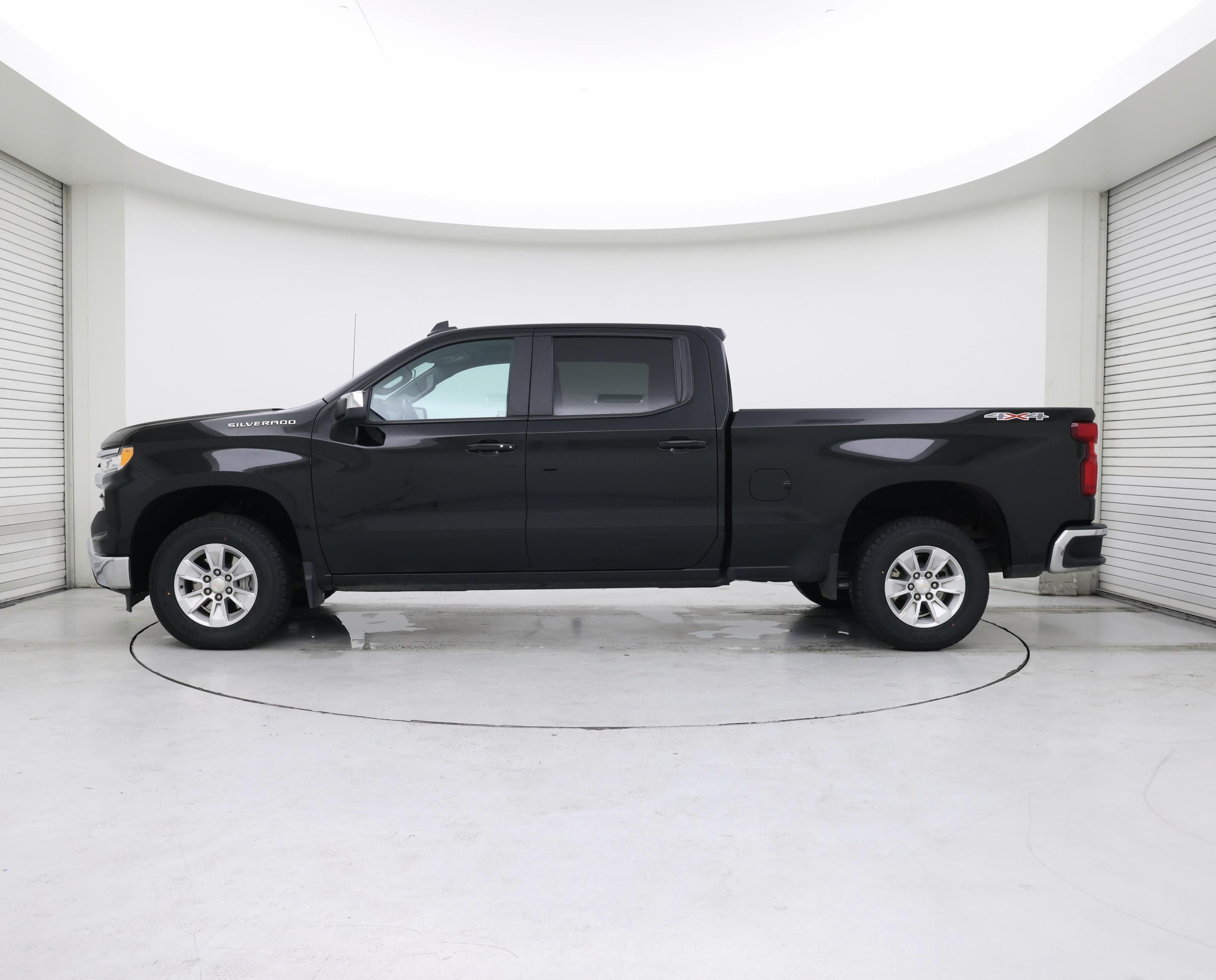 Thumbnail: 2023 Chevrolet Silverado 1500 - 3