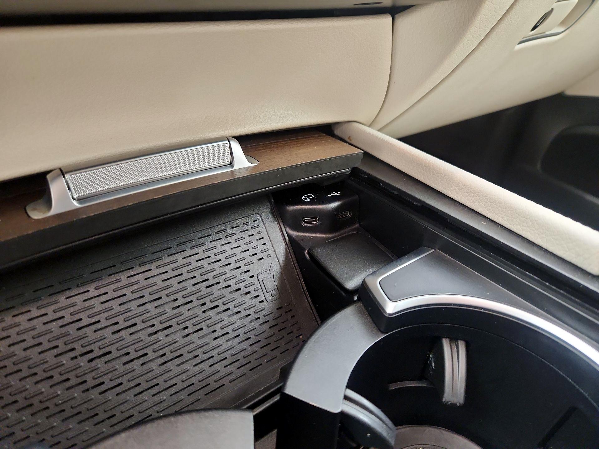 Thumbnail: 2021 Mercedes-Benz GLE - 19