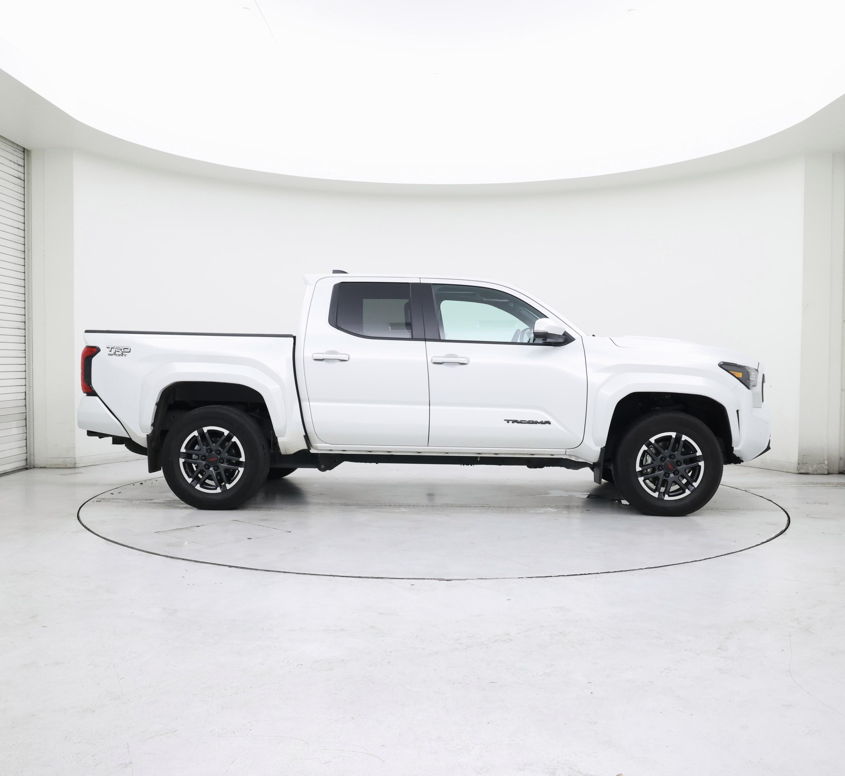 Thumbnail: 2024 Toyota Tacoma - 7