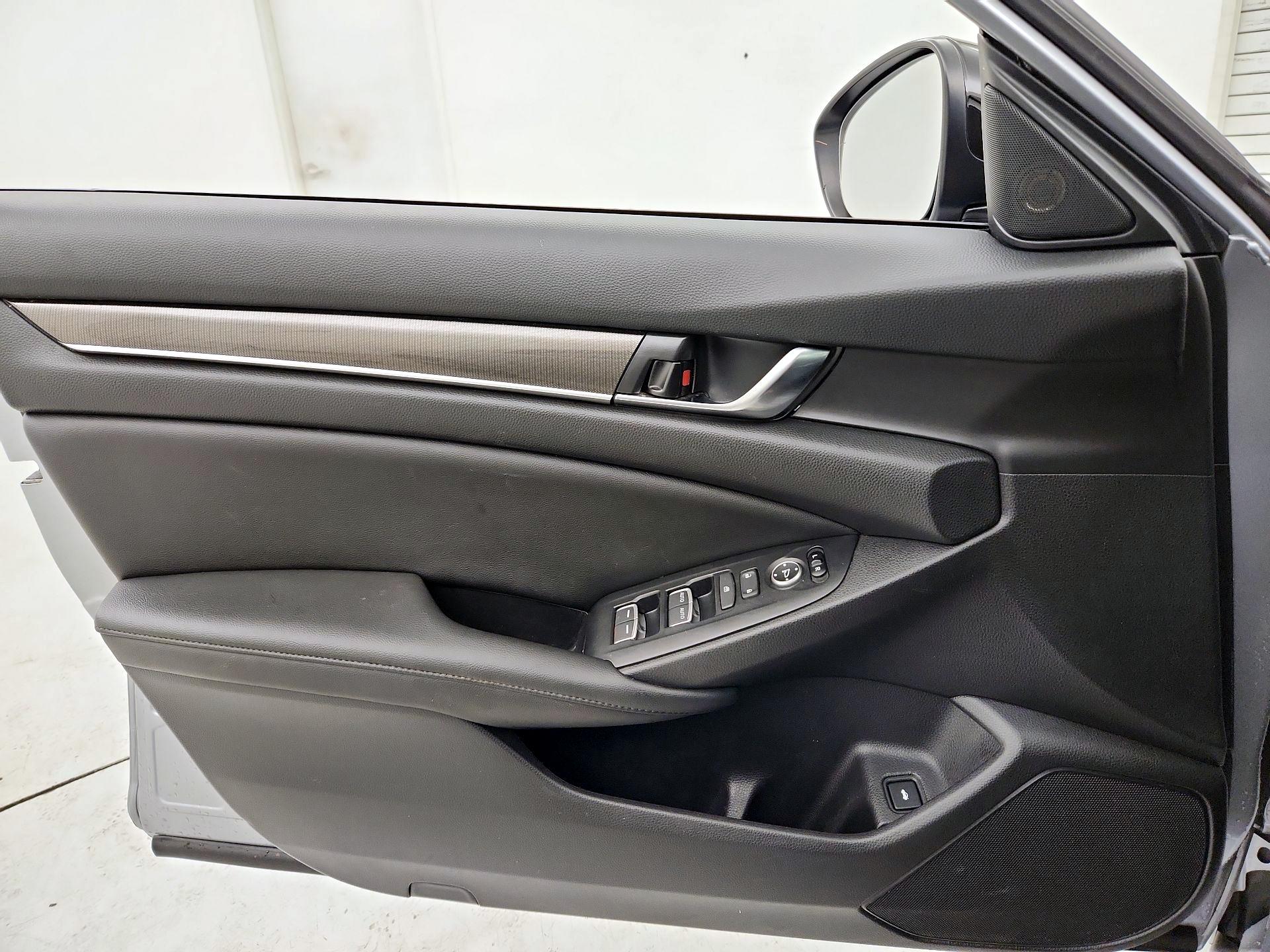 Thumbnail: 2021 Honda Accord - 12