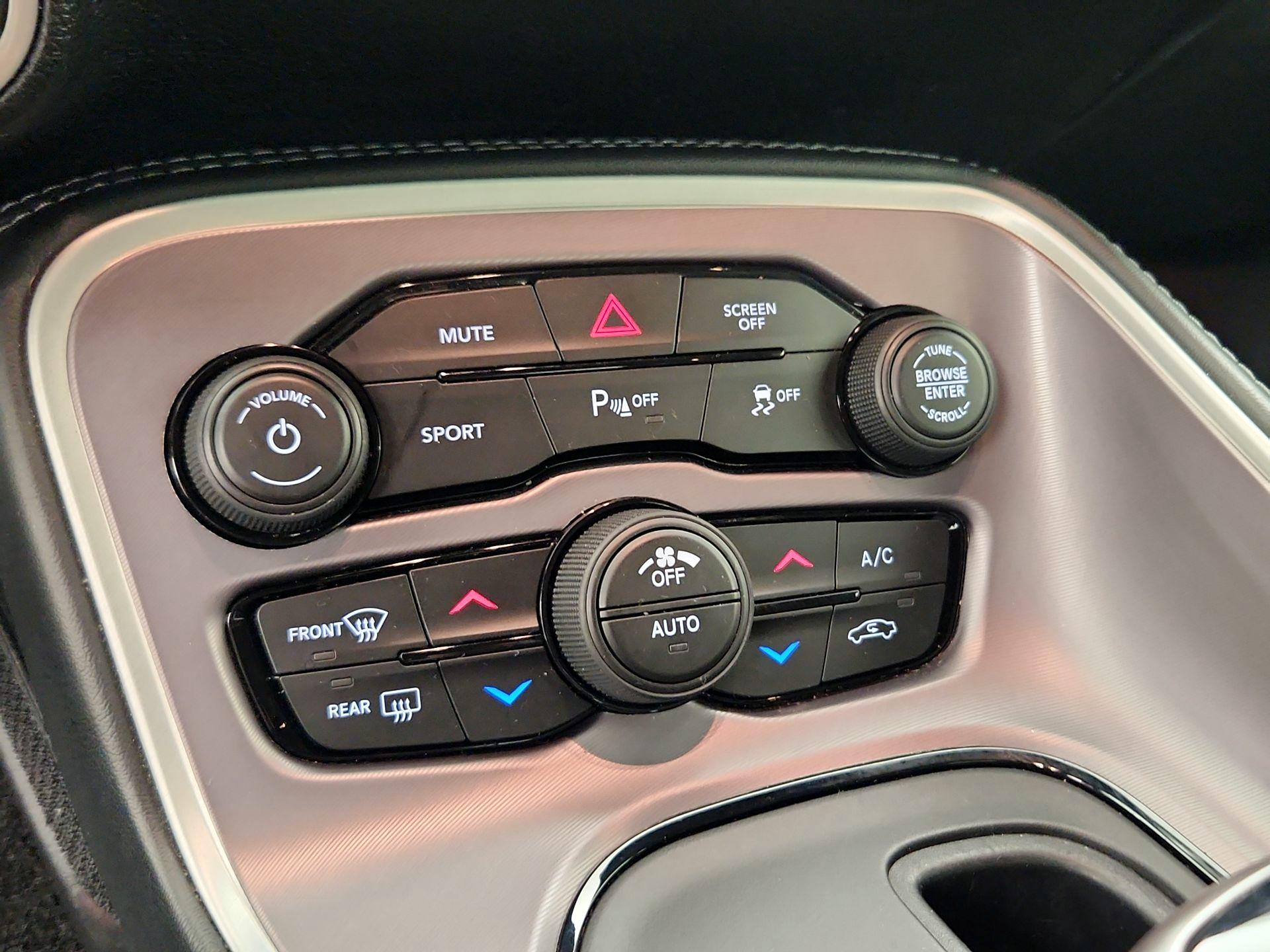 Thumbnail: 2022 Dodge Challenger - 16