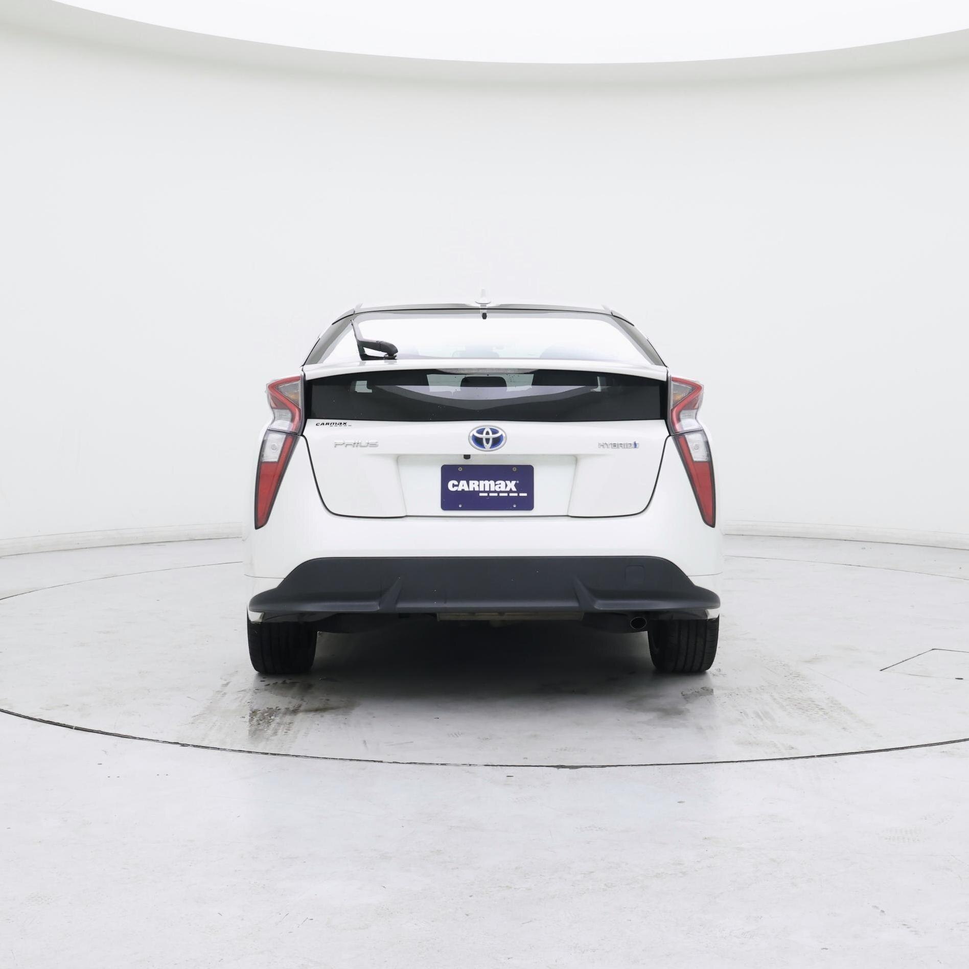Thumbnail: 2016 Toyota Prius - 6