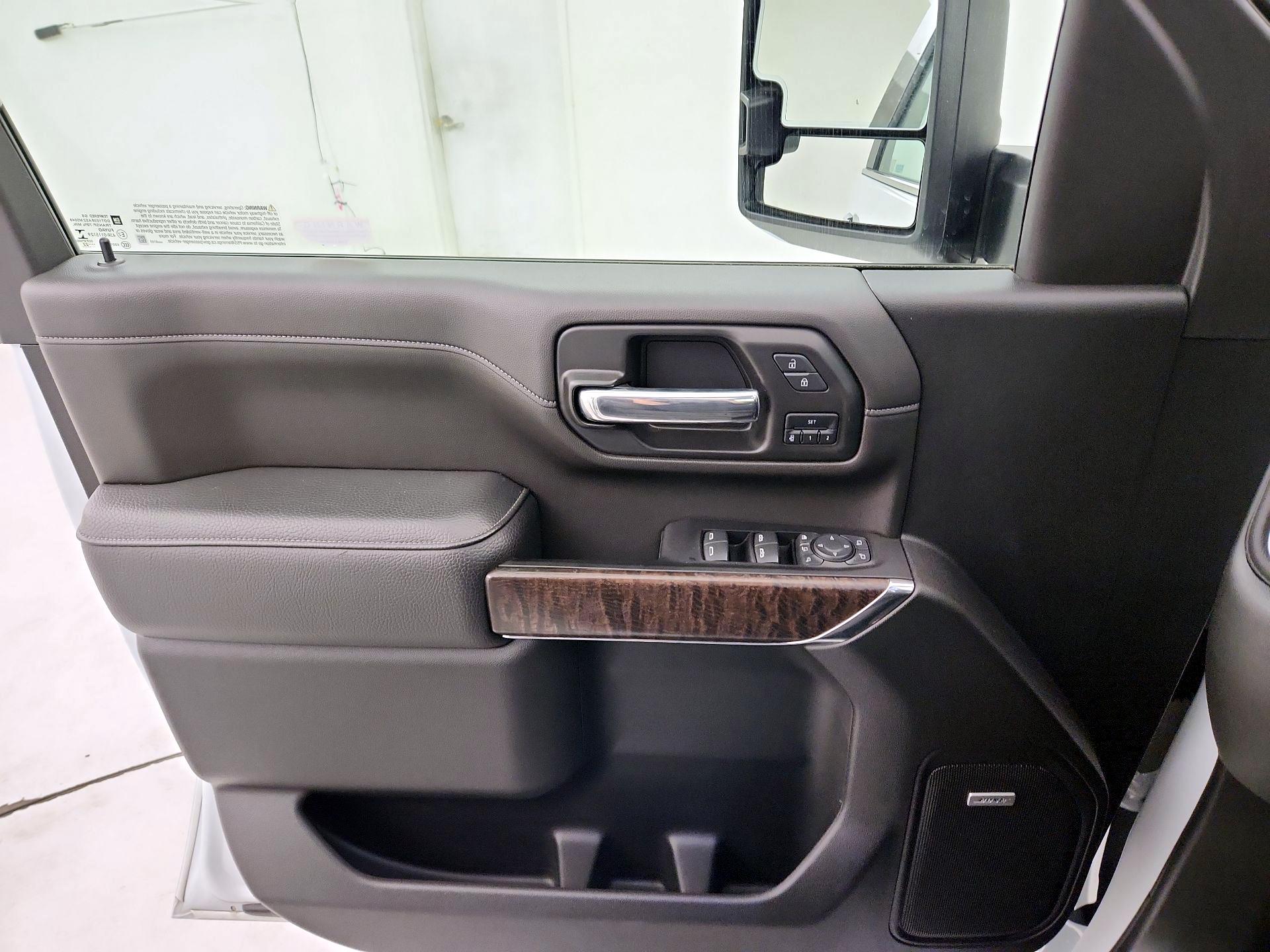 Thumbnail: 2022 GMC Sierra 3500 - 12