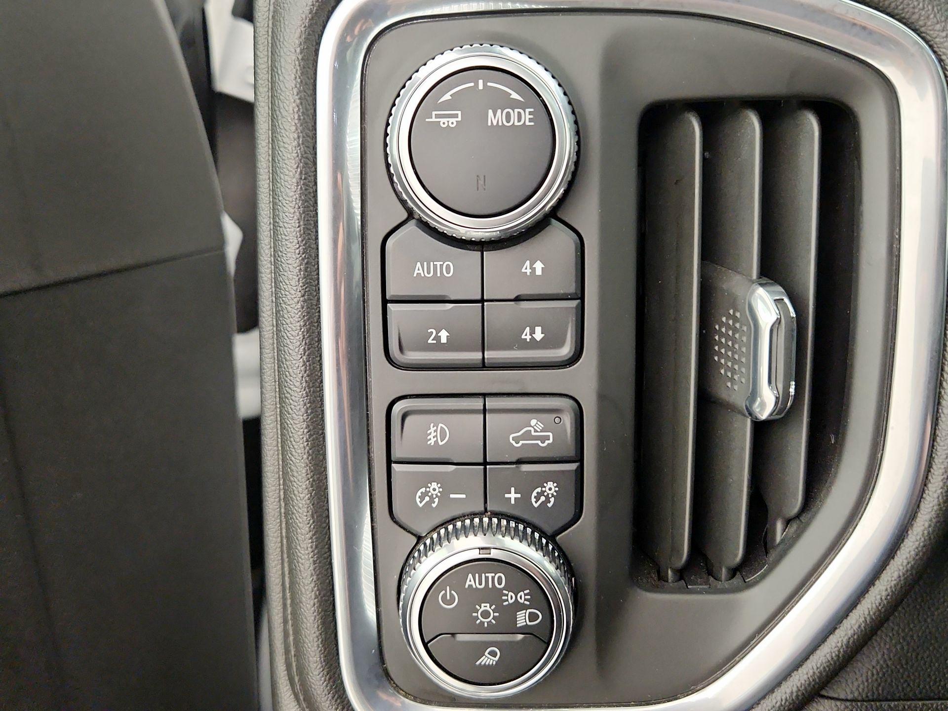 Thumbnail: 2022 GMC Sierra 3500 - 13