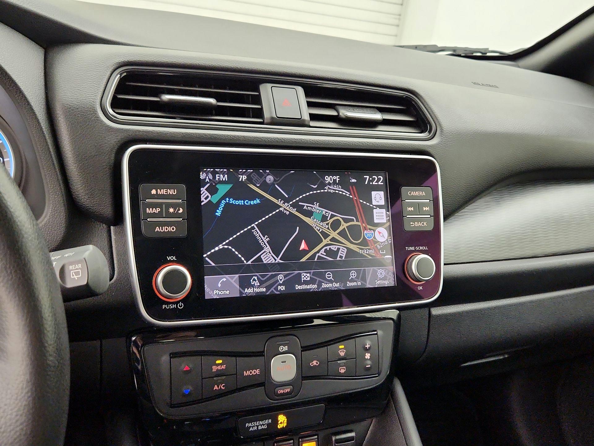 Thumbnail: 2022 Nissan Leaf - 14