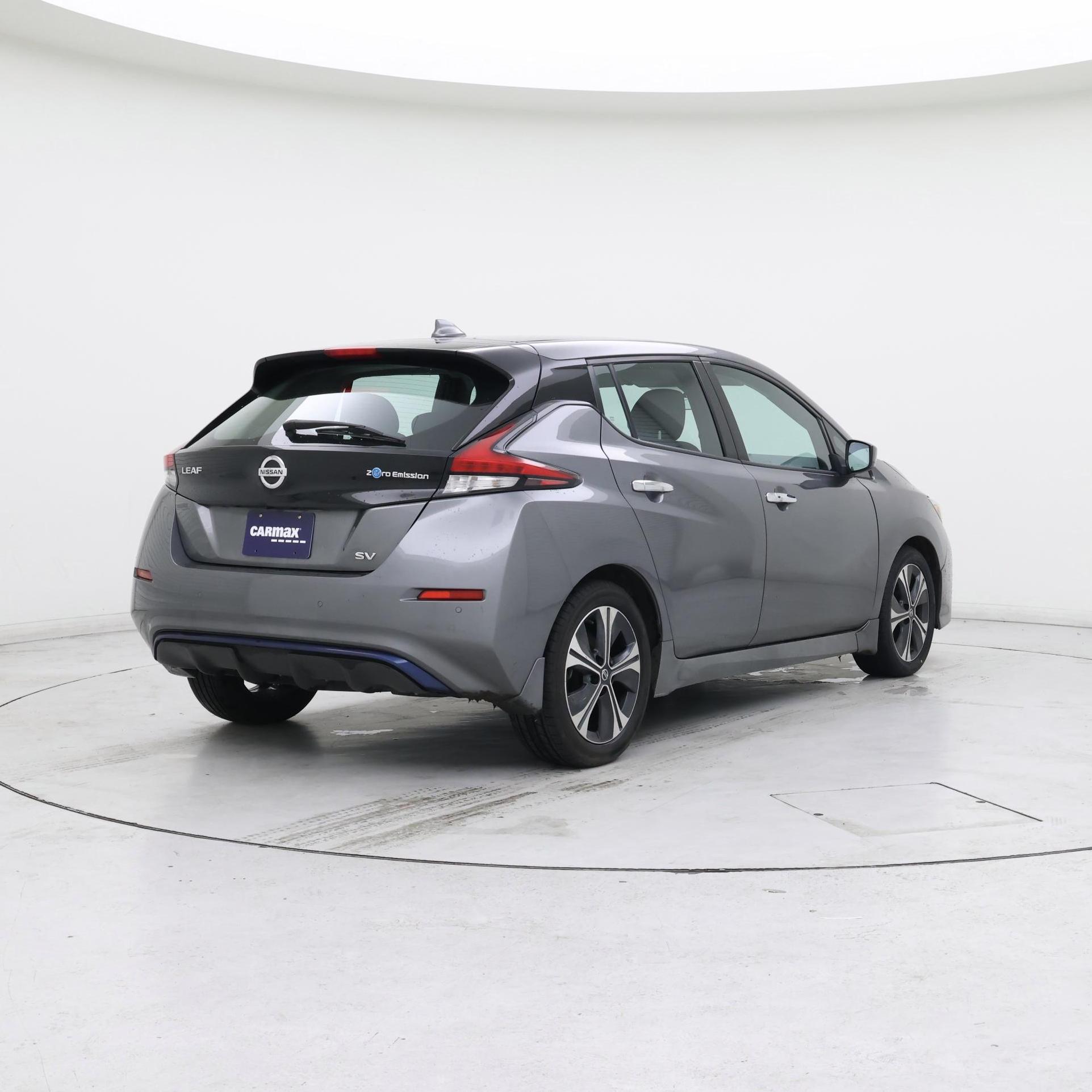 Thumbnail: 2022 Nissan Leaf - 8