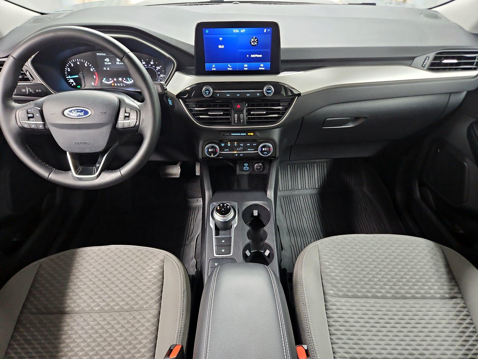 Thumbnail: 2021 Ford Escape - 9