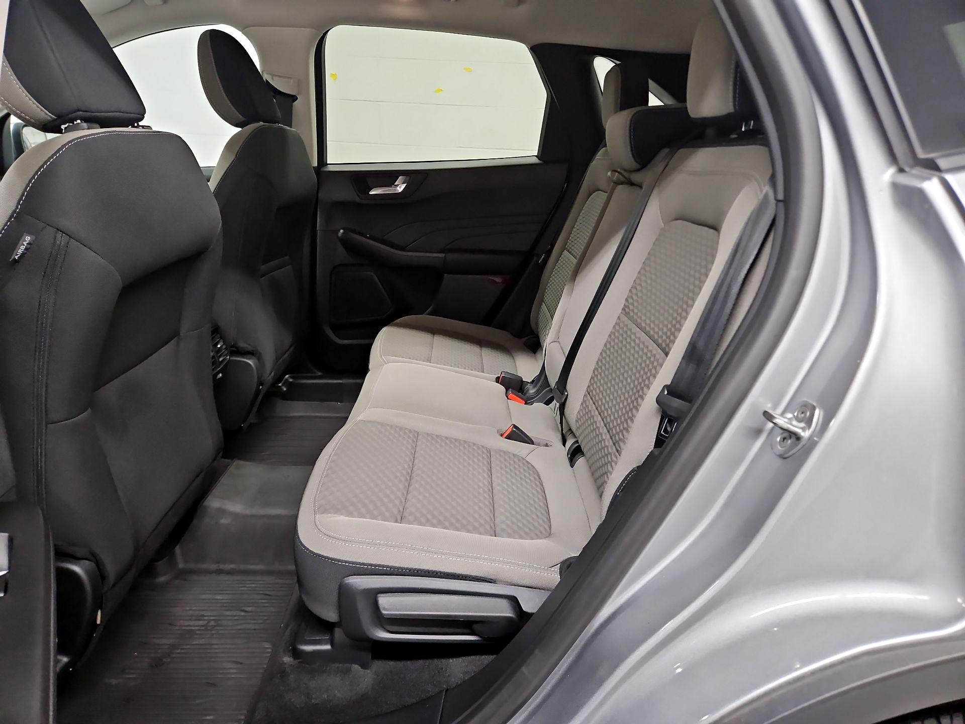 Thumbnail: 2021 Ford Escape - 19