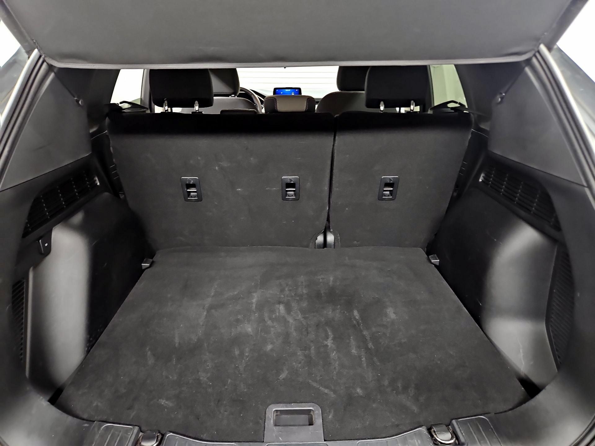 Thumbnail: 2021 Ford Escape - 20