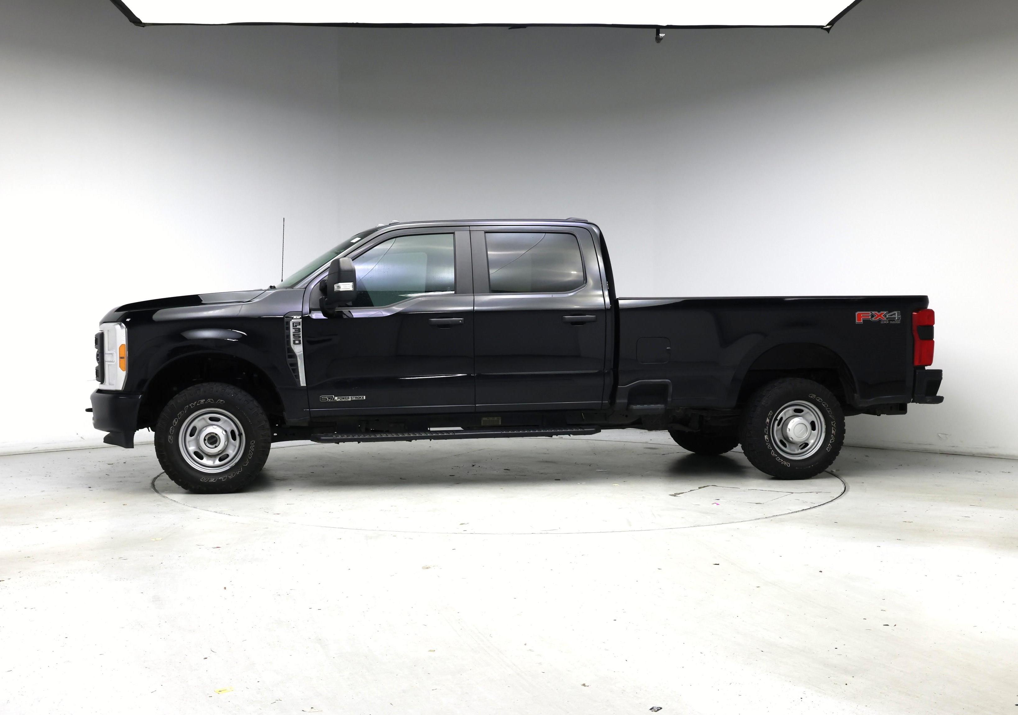 Thumbnail: 2023 Ford F-350 - 3