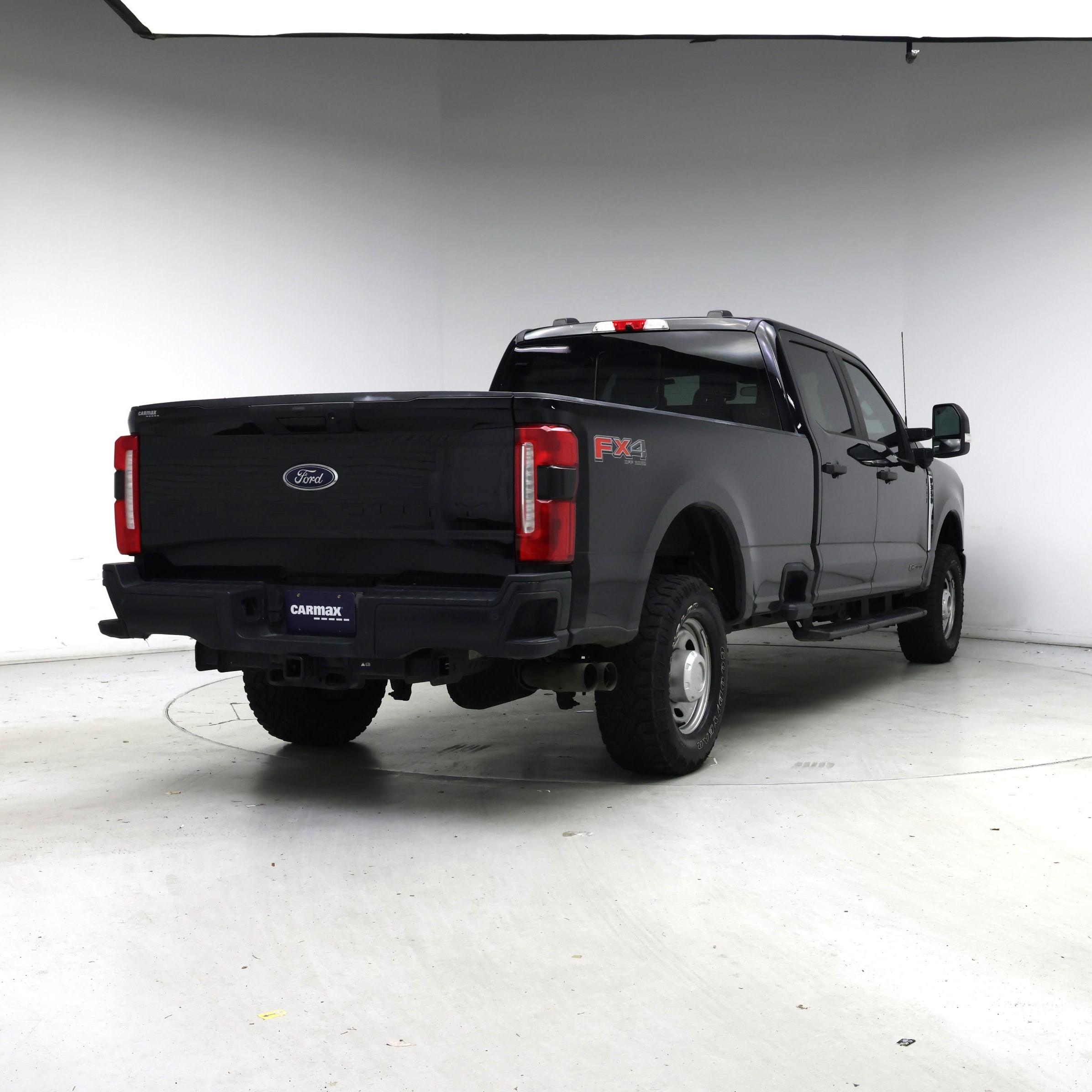 Thumbnail: 2023 Ford F-350 - 8