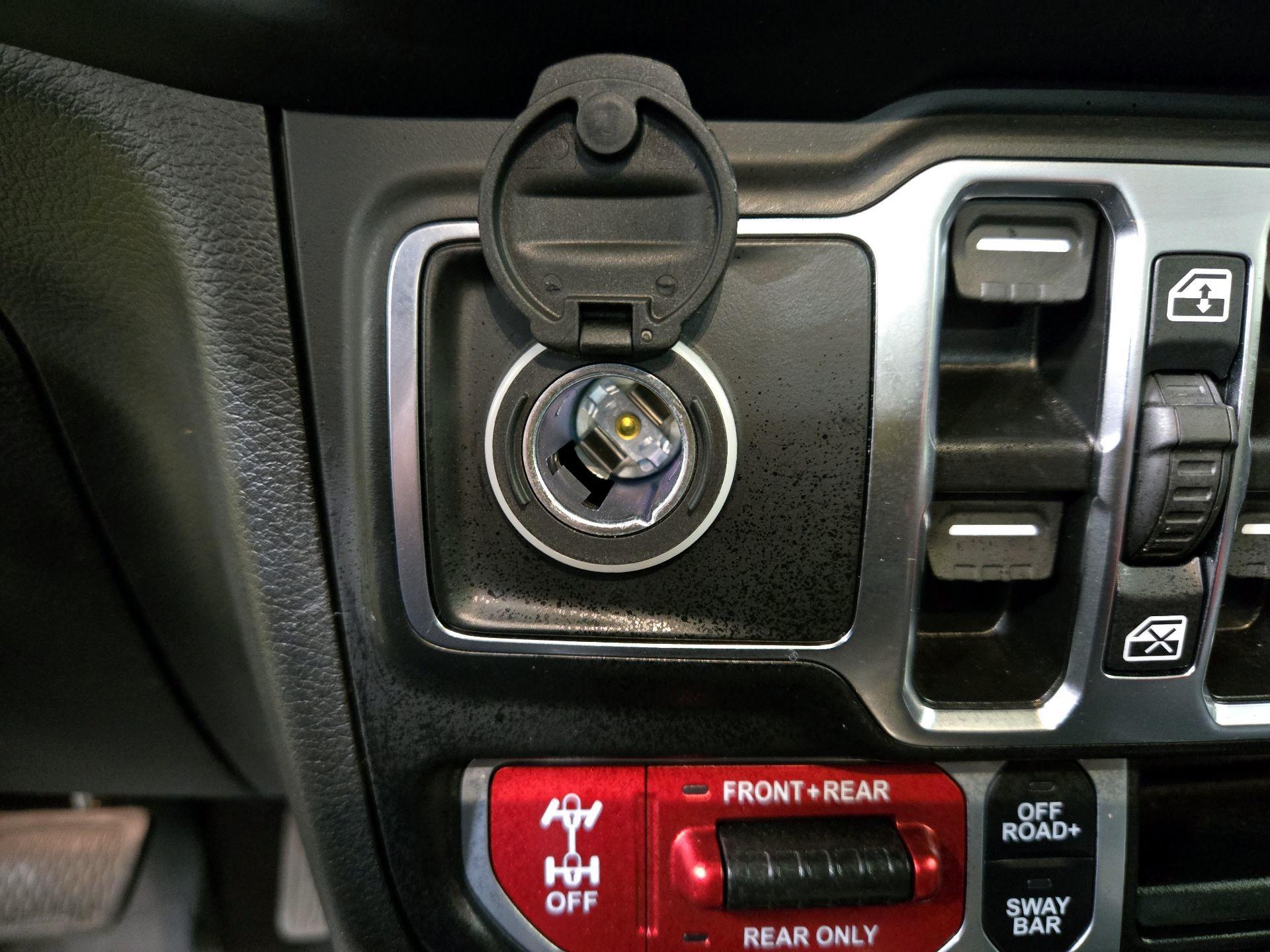 Thumbnail: 2023 Jeep Gladiator - 19