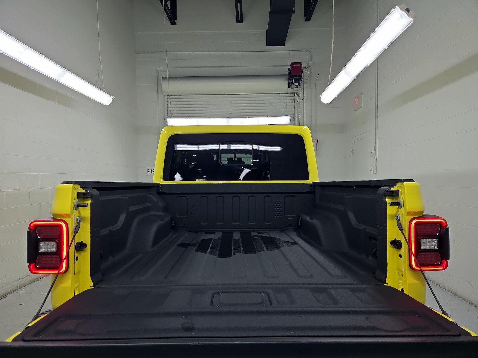 2023 Jeep Gladiator Rubicon - Photo 22
