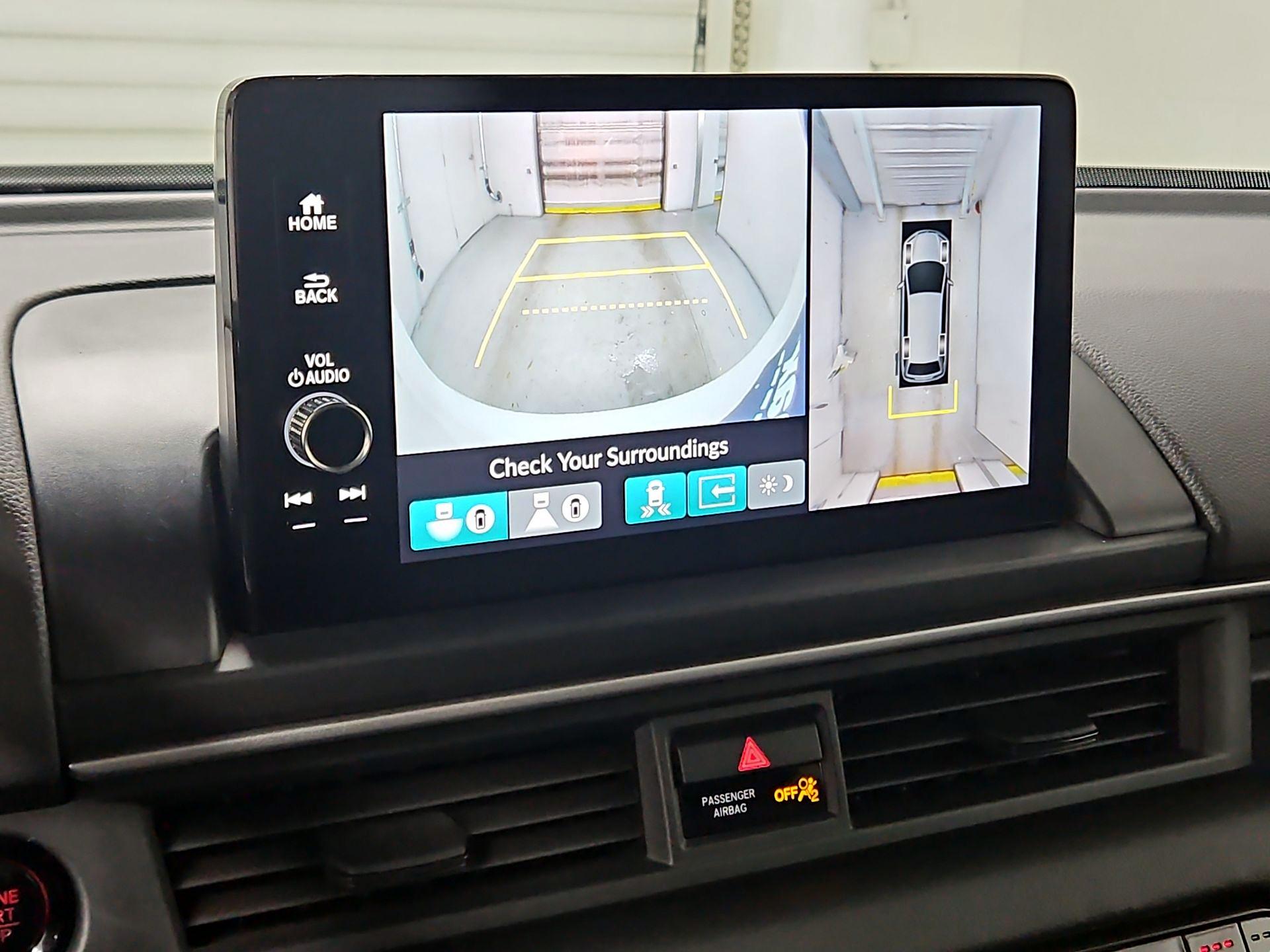 Thumbnail: 2023 Honda Pilot - 15