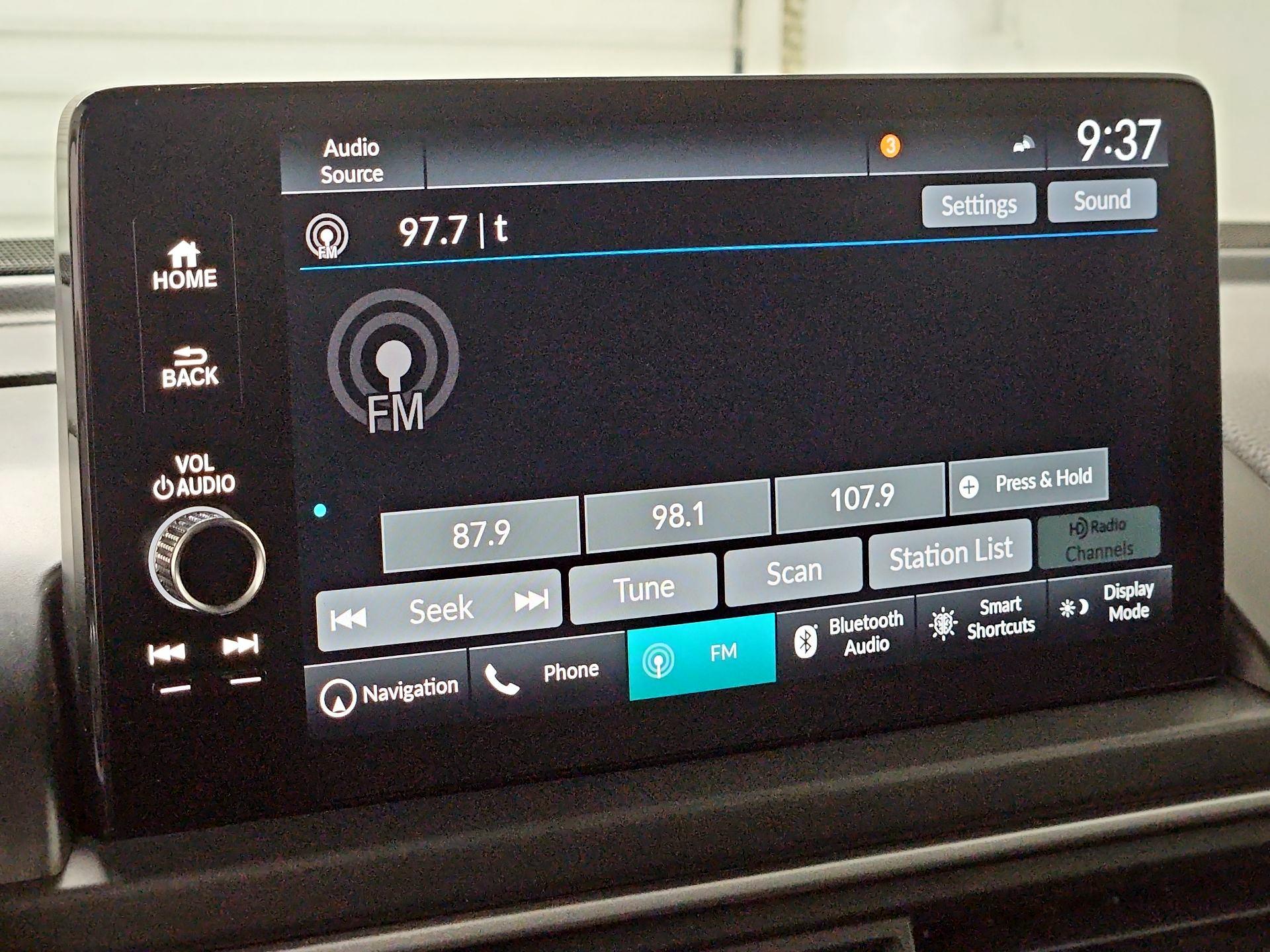 Thumbnail: 2023 Honda Pilot - 16