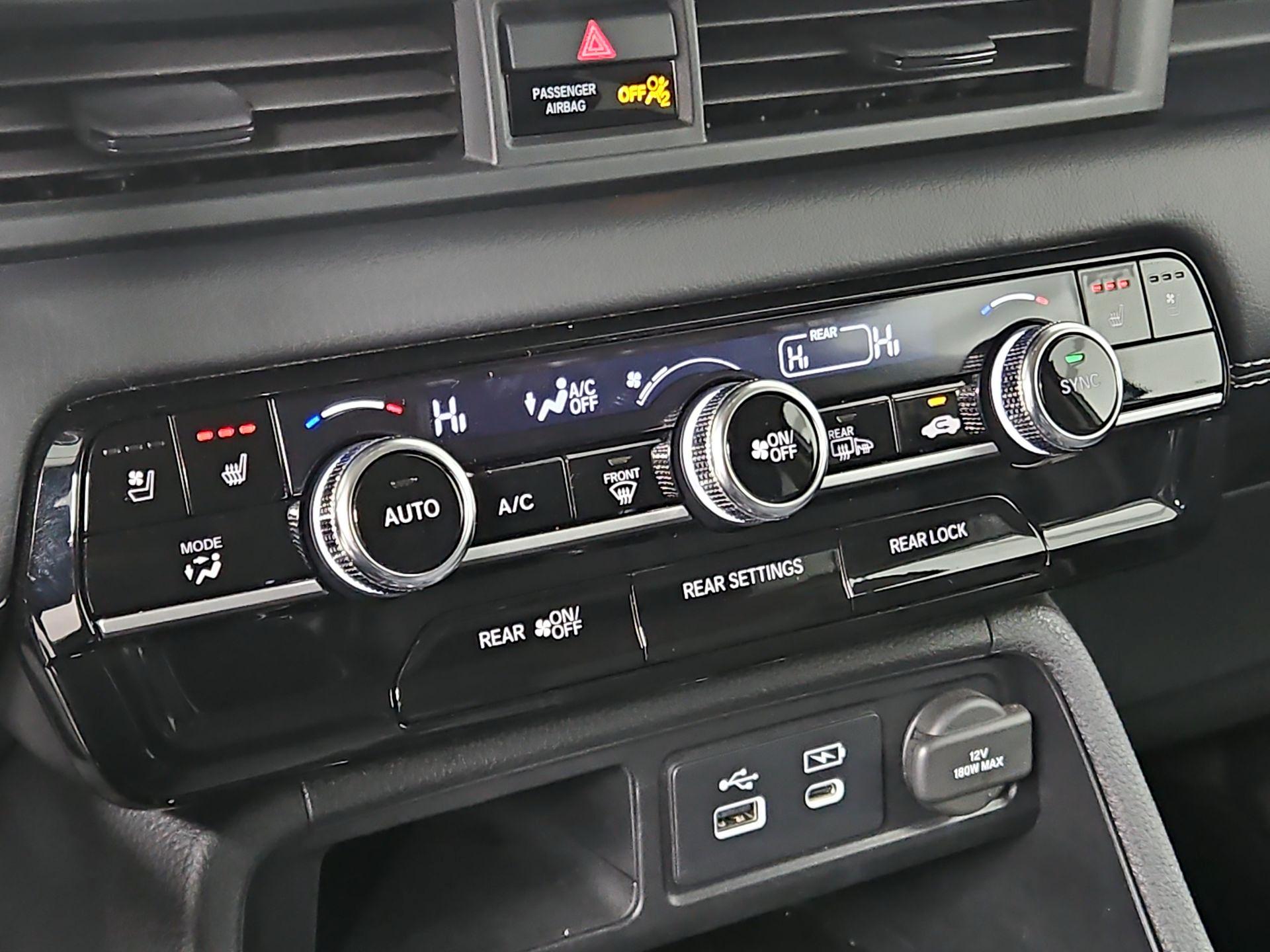 Thumbnail: 2023 Honda Pilot - 17