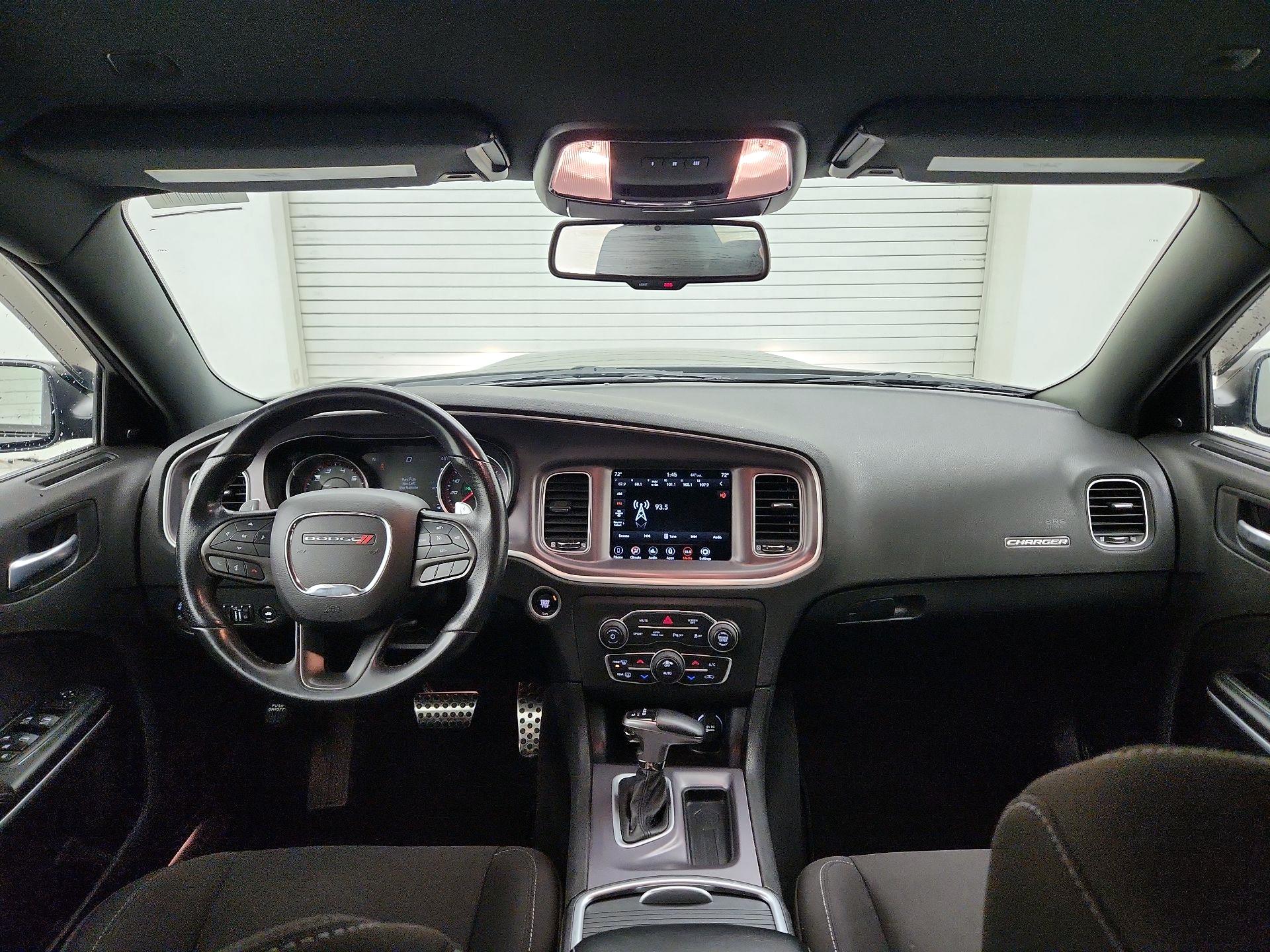 Thumbnail: 2022 Dodge Charger - 9