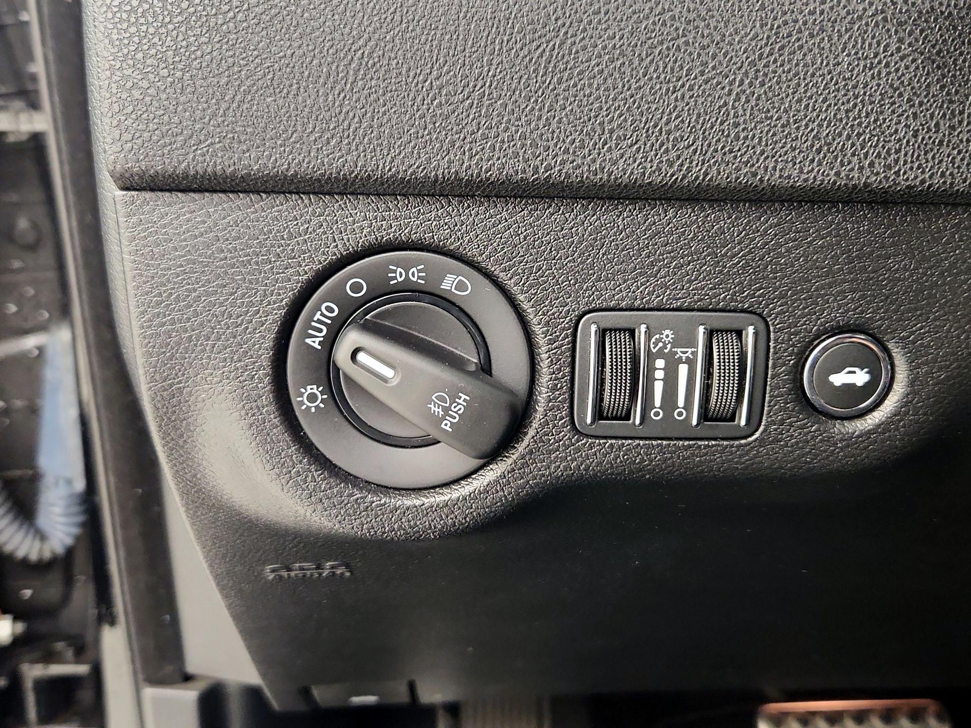 Thumbnail: 2022 Dodge Charger - 13