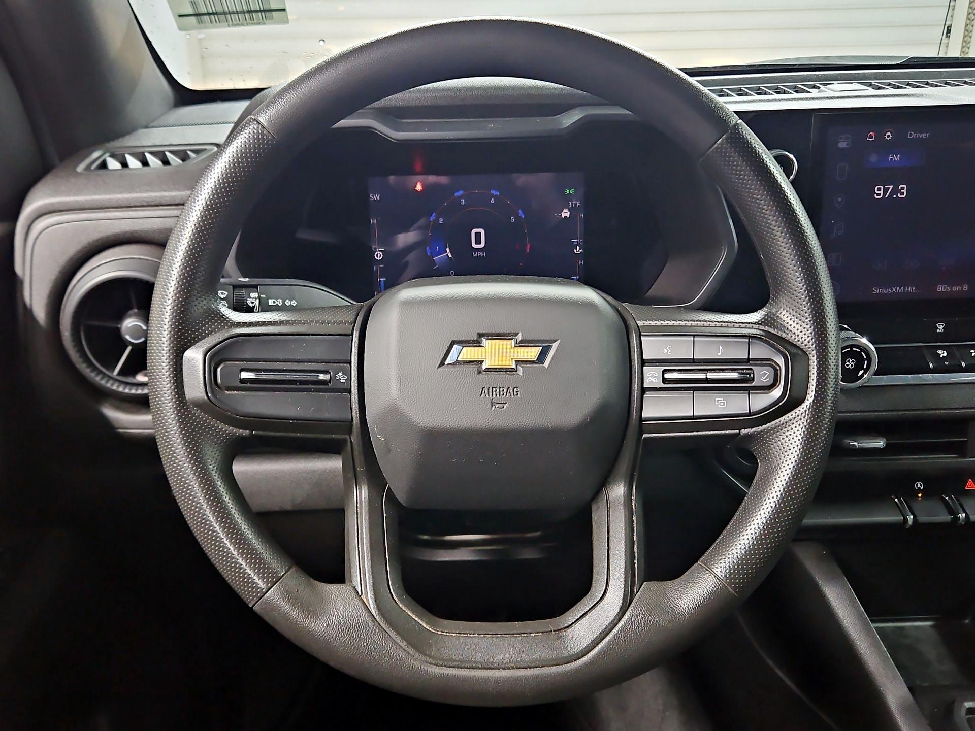 Thumbnail: 2023 Chevrolet Colorado - 10