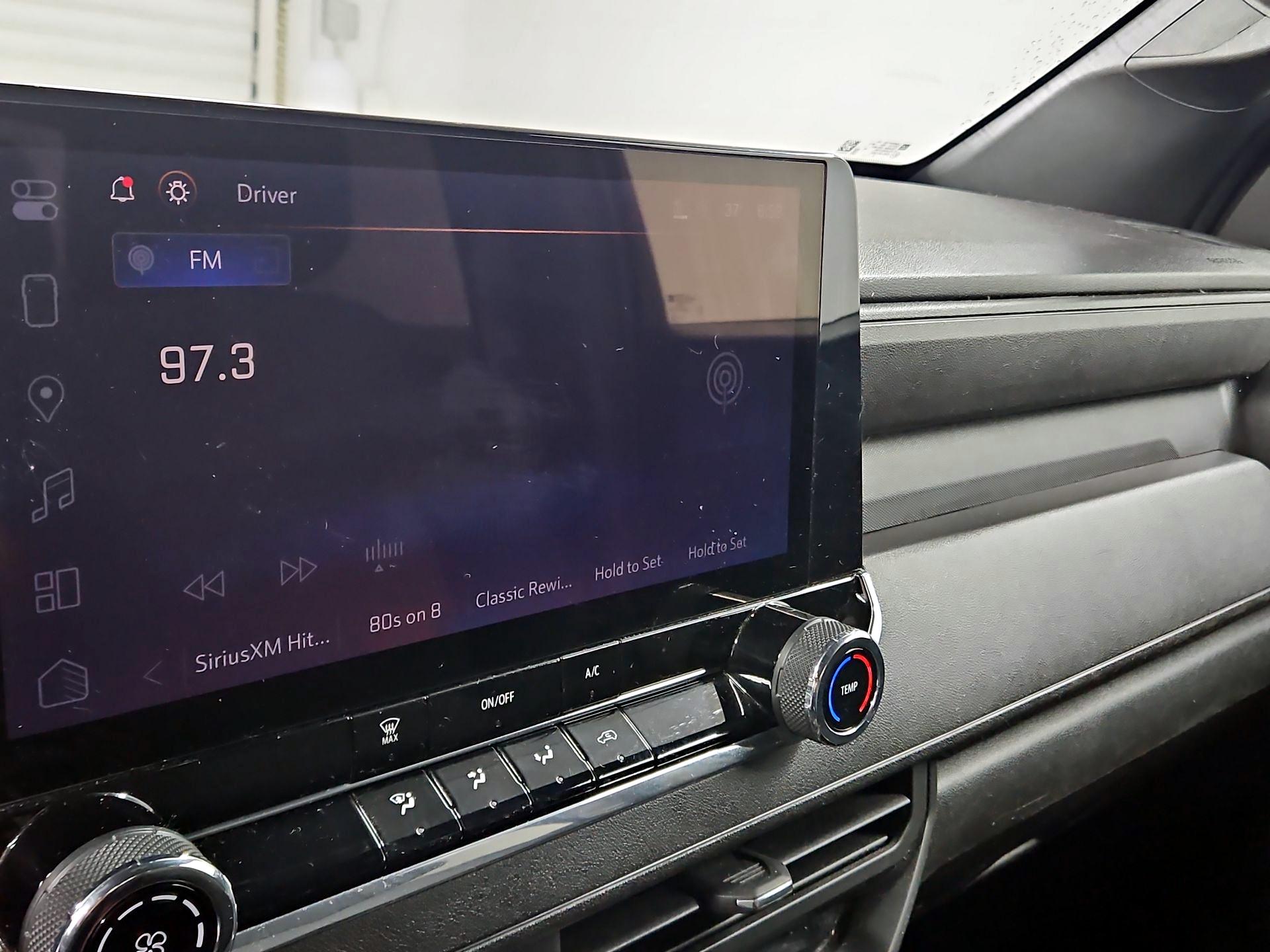 Thumbnail: 2023 Chevrolet Colorado - 15