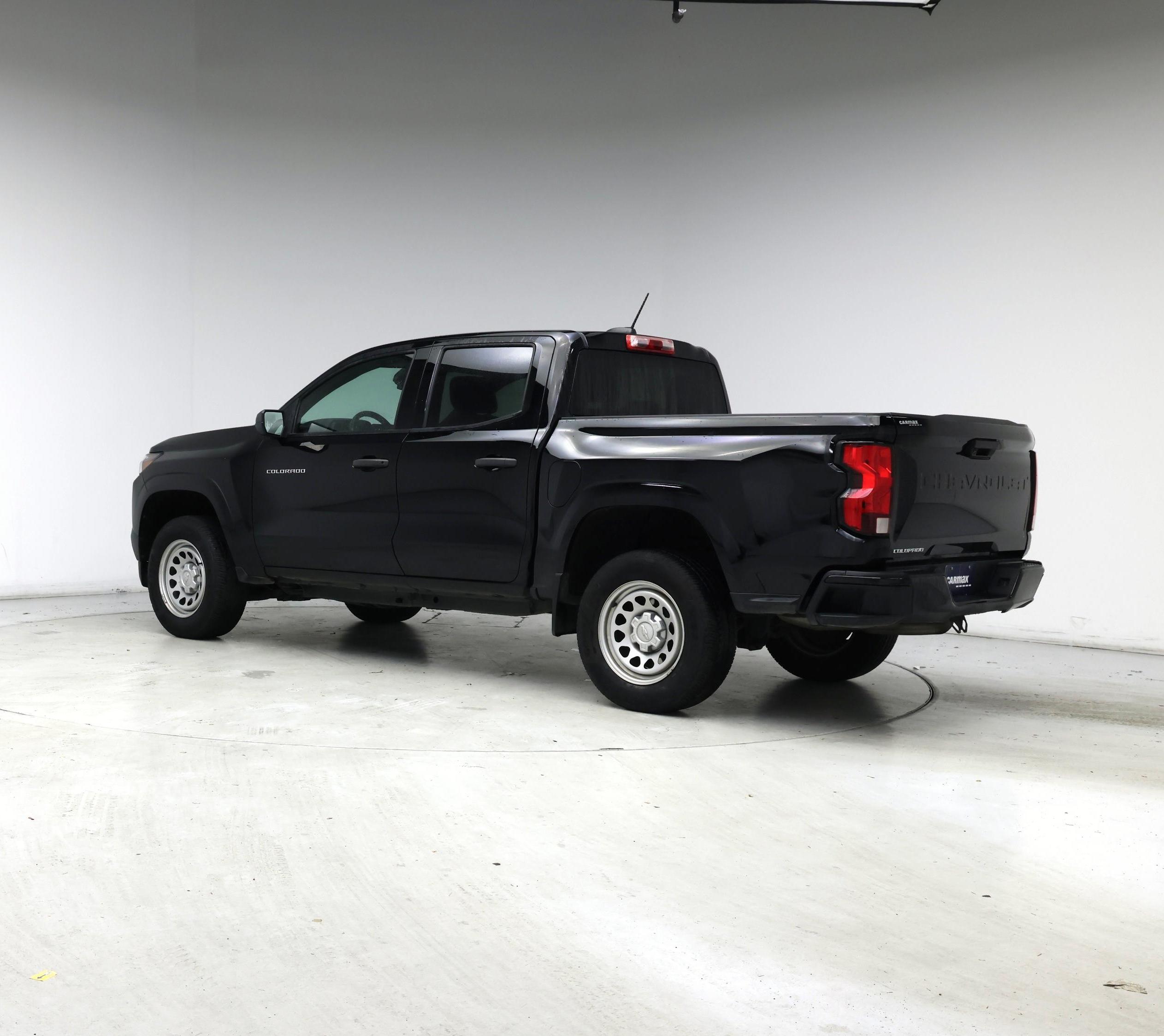 Thumbnail: 2023 Chevrolet Colorado - 2