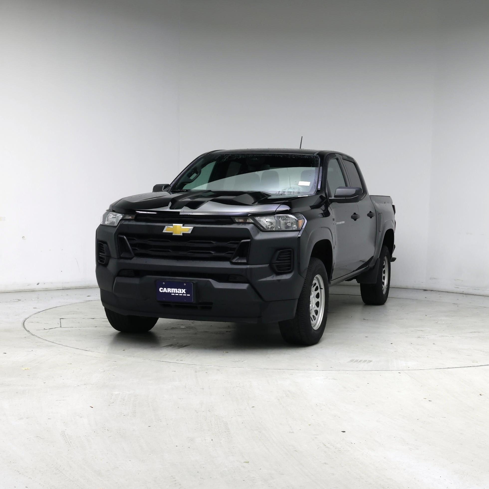 Thumbnail: 2023 Chevrolet Colorado - 4