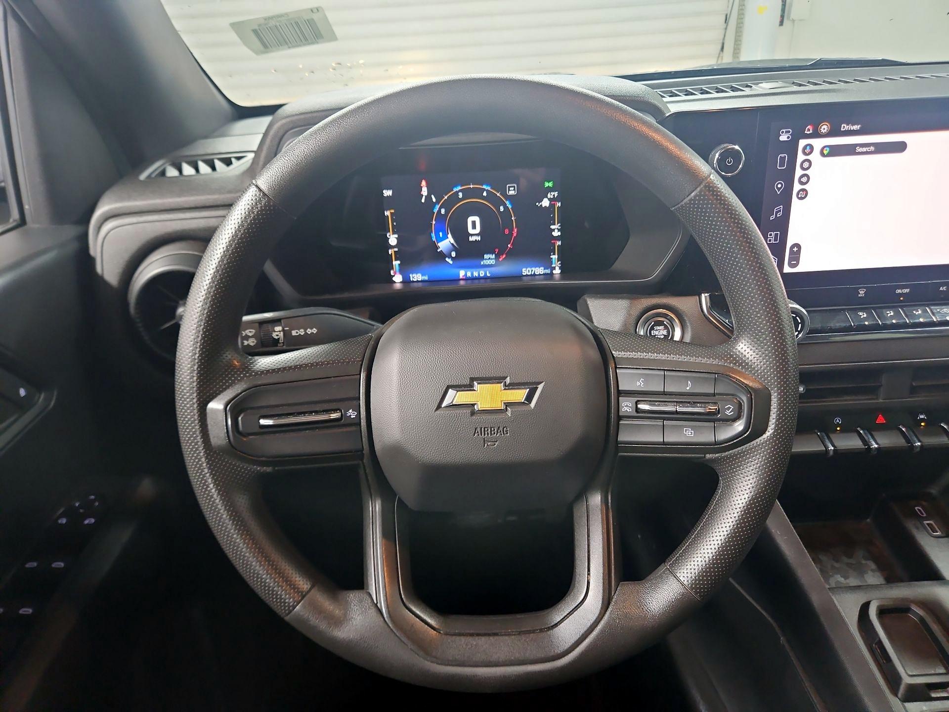 Thumbnail: 2023 Chevrolet Colorado - 10