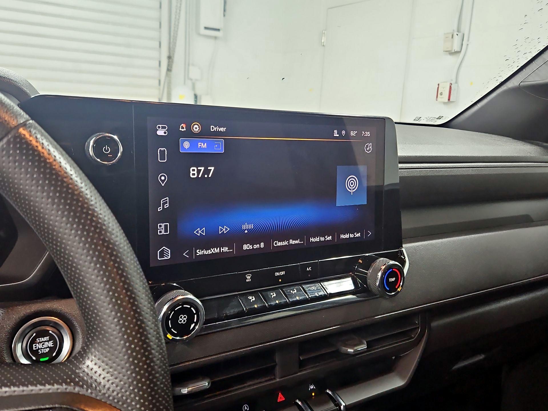 Thumbnail: 2023 Chevrolet Colorado - 16