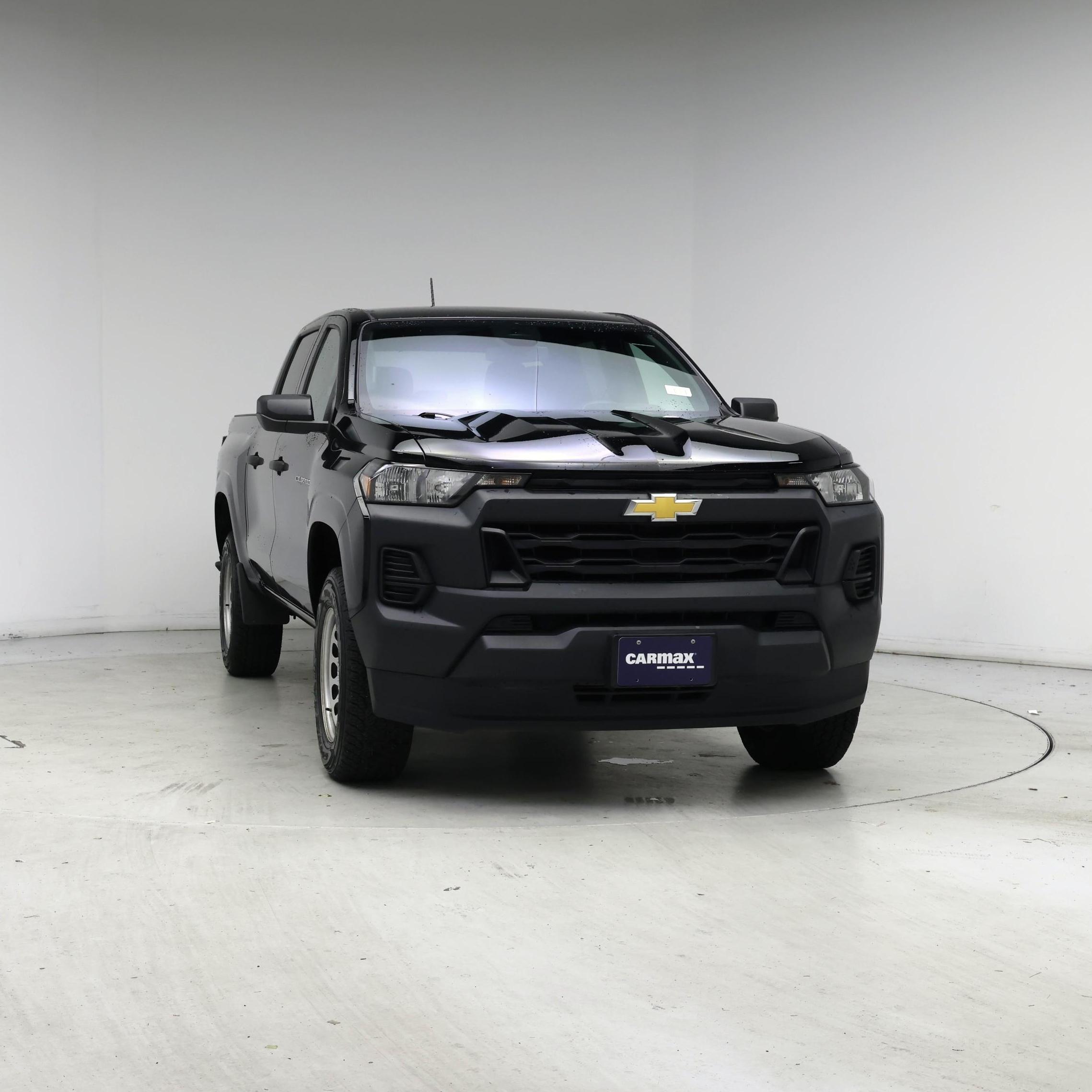 Thumbnail: 2023 Chevrolet Colorado - 5