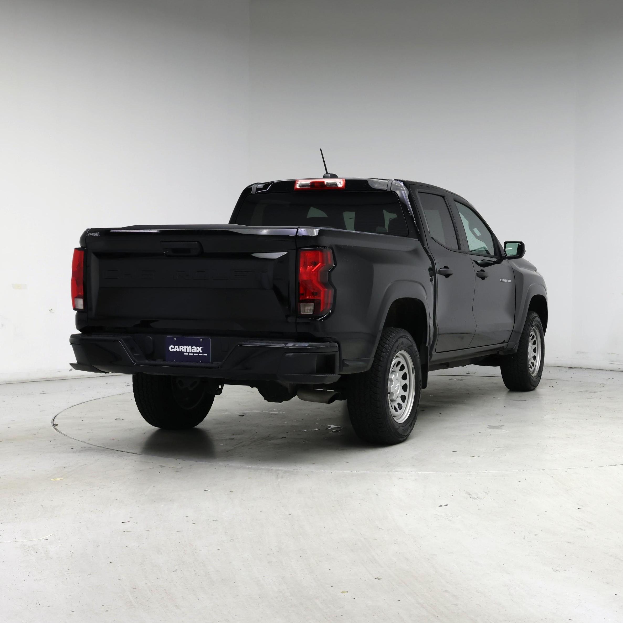 Thumbnail: 2023 Chevrolet Colorado - 8