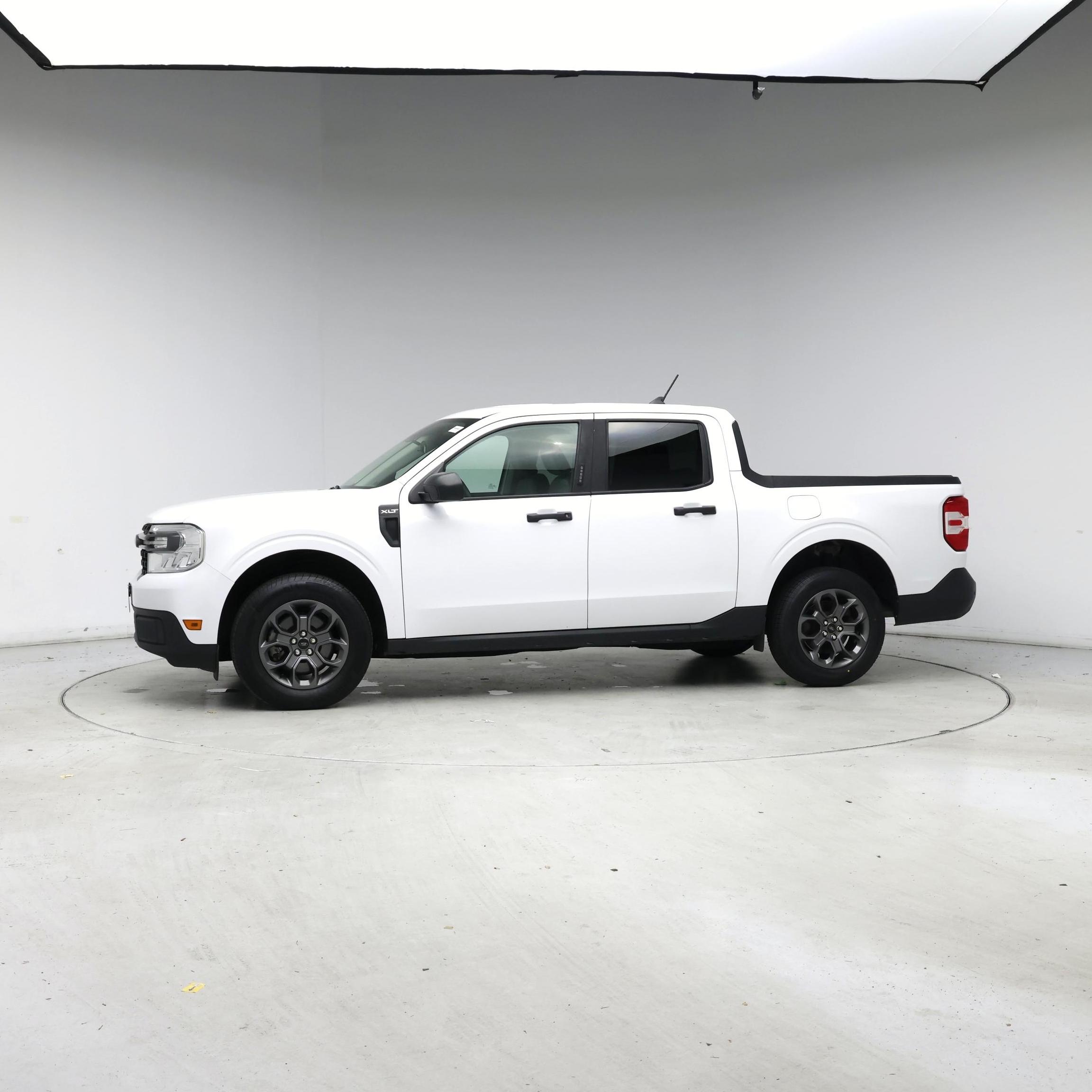 Thumbnail: 2022 Ford Maverick - 3