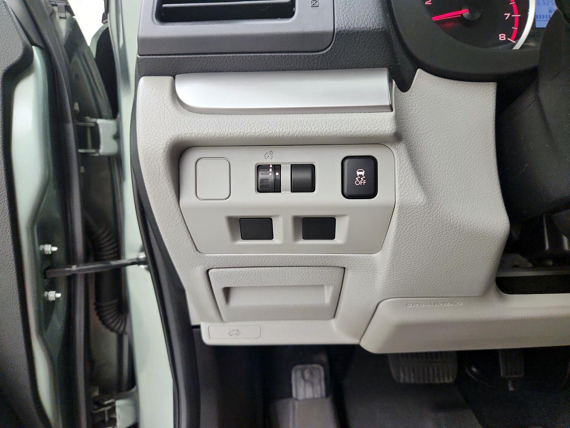 Thumbnail: 2014 Subaru Forester - 13