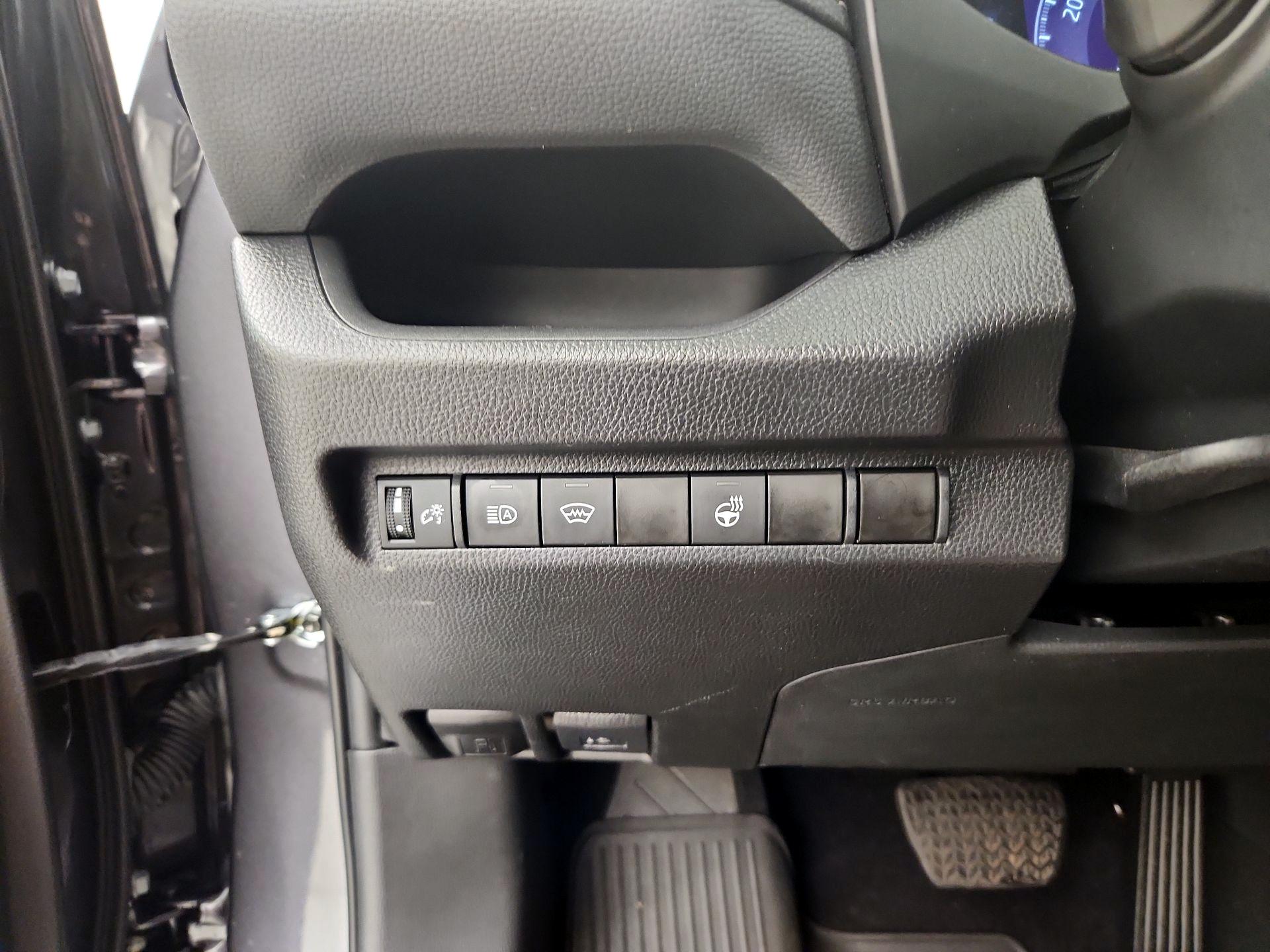 Thumbnail: 2023 Toyota RAV4 - 13