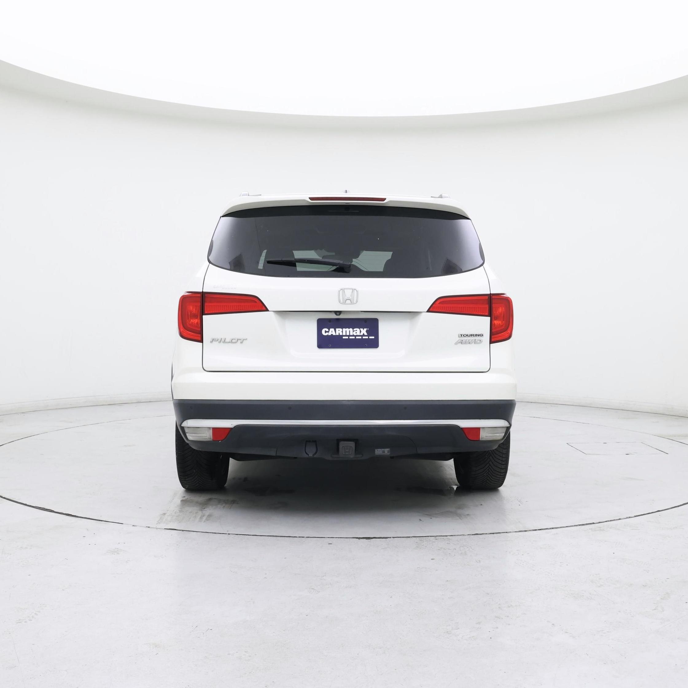 Thumbnail: 2017 Honda Pilot - 6