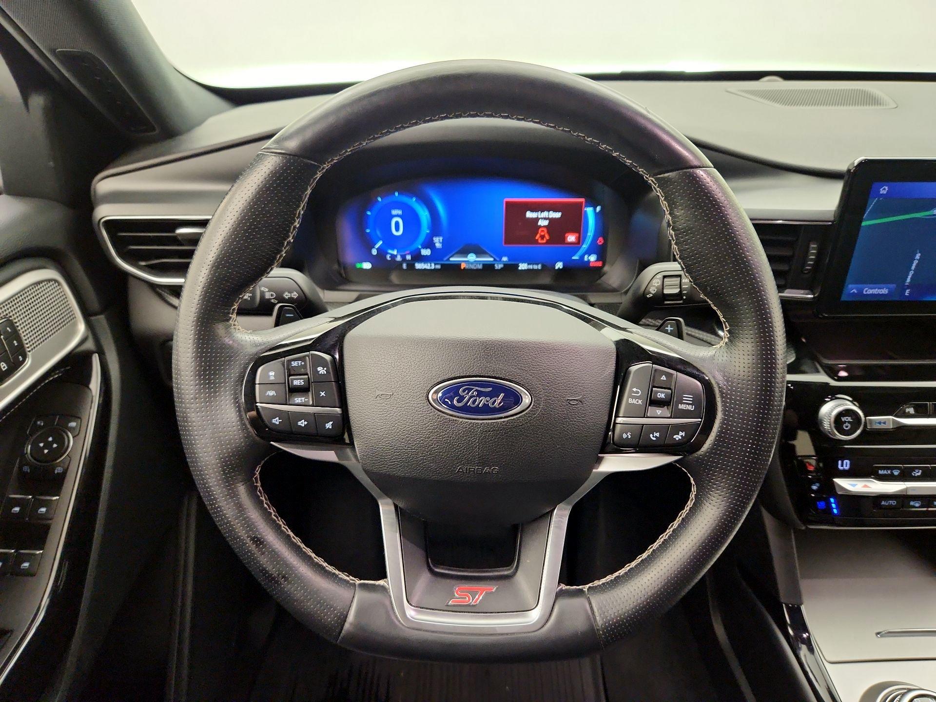 Thumbnail: 2021 Ford Explorer - 10