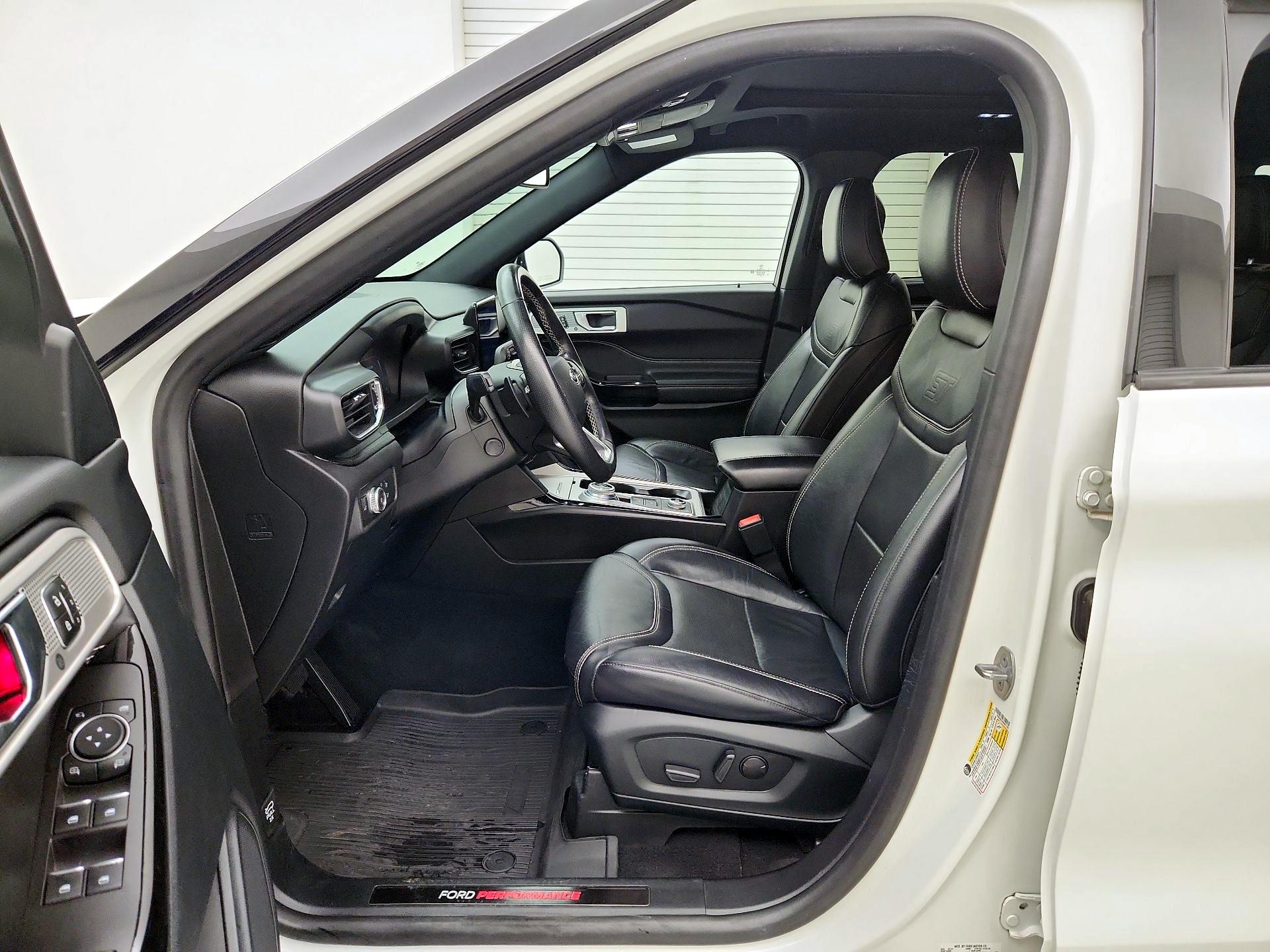 Thumbnail: 2021 Ford Explorer - 11