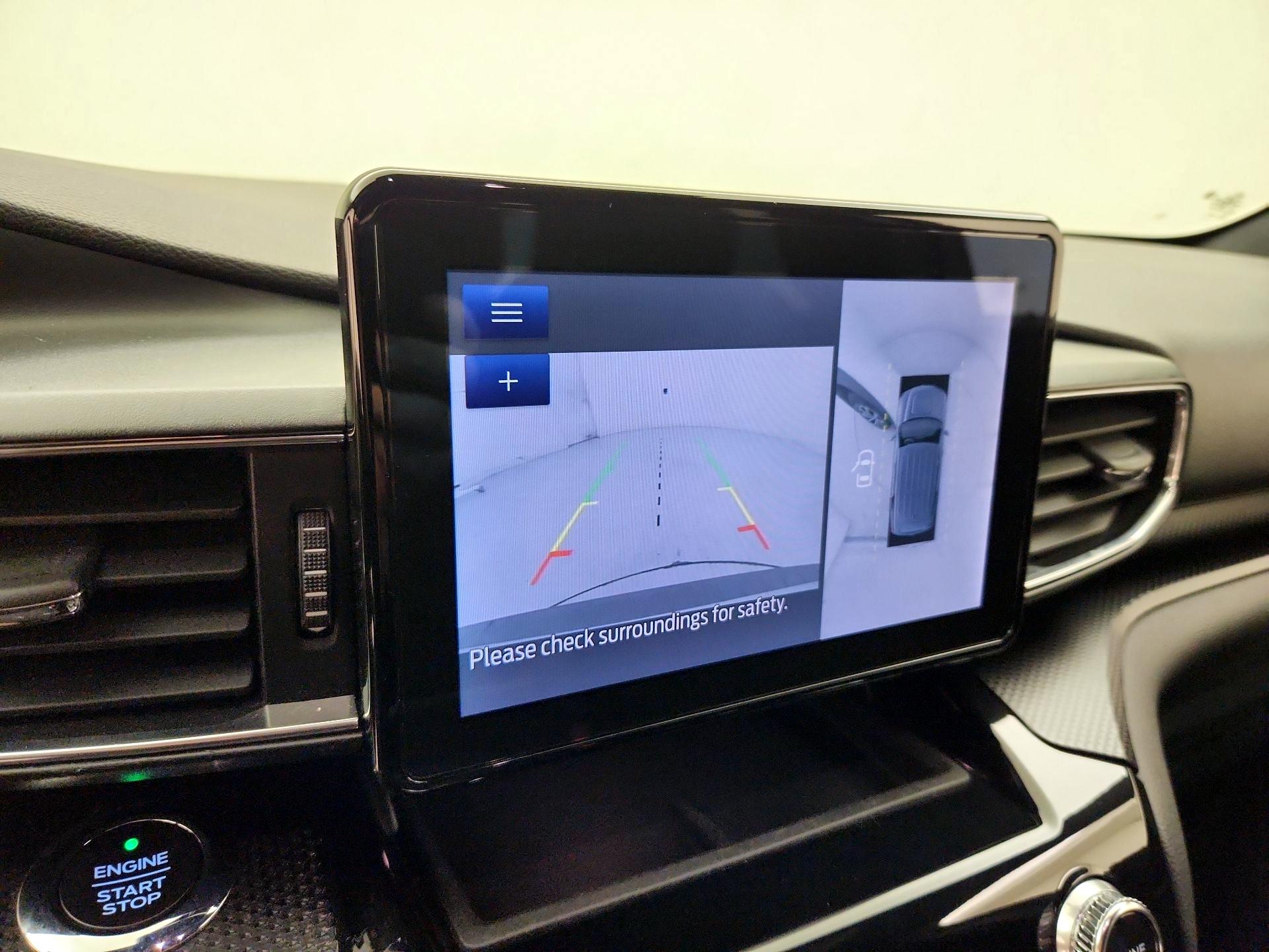 Thumbnail: 2021 Ford Explorer - 15