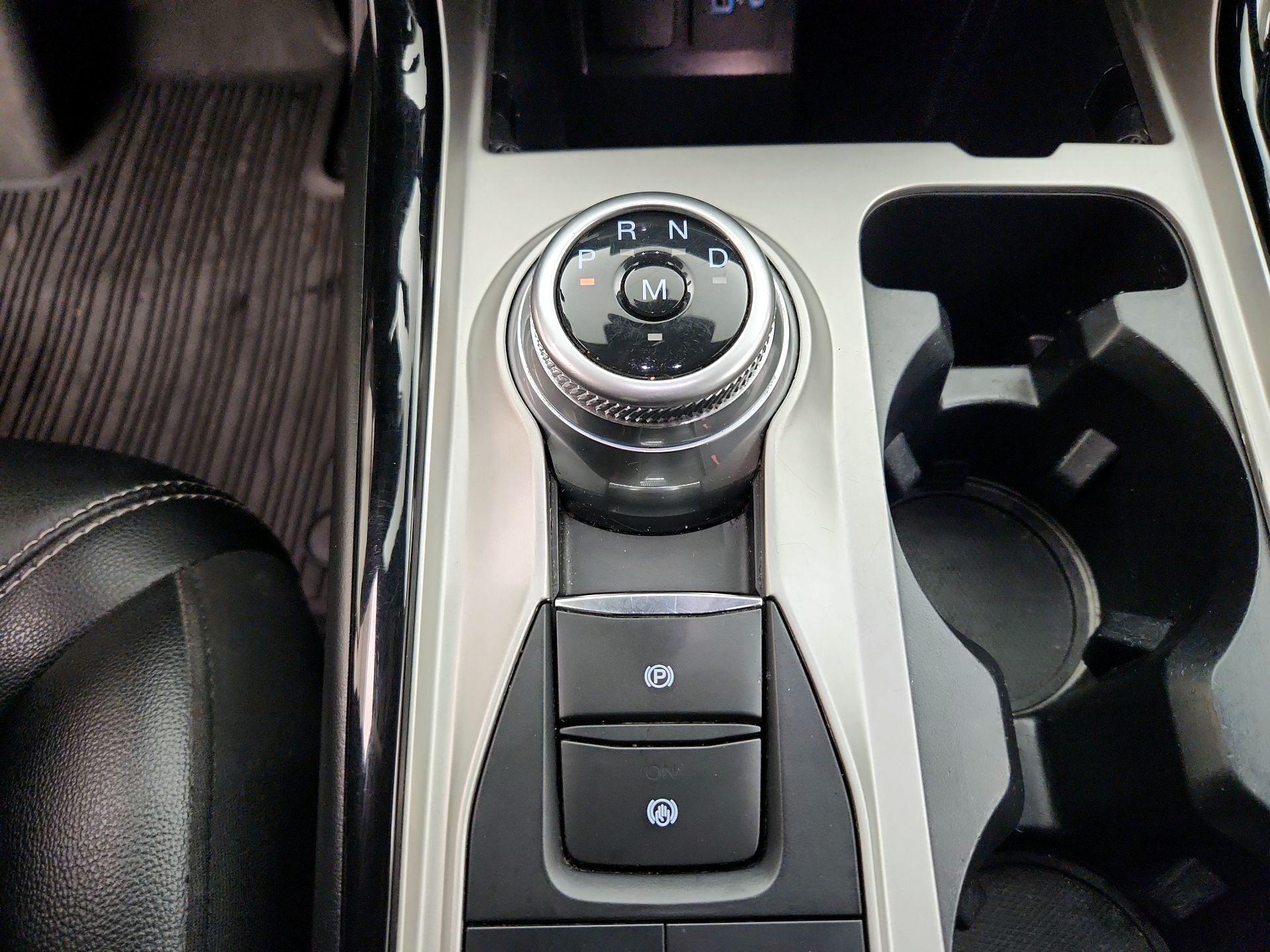 Thumbnail: 2021 Ford Explorer - 18