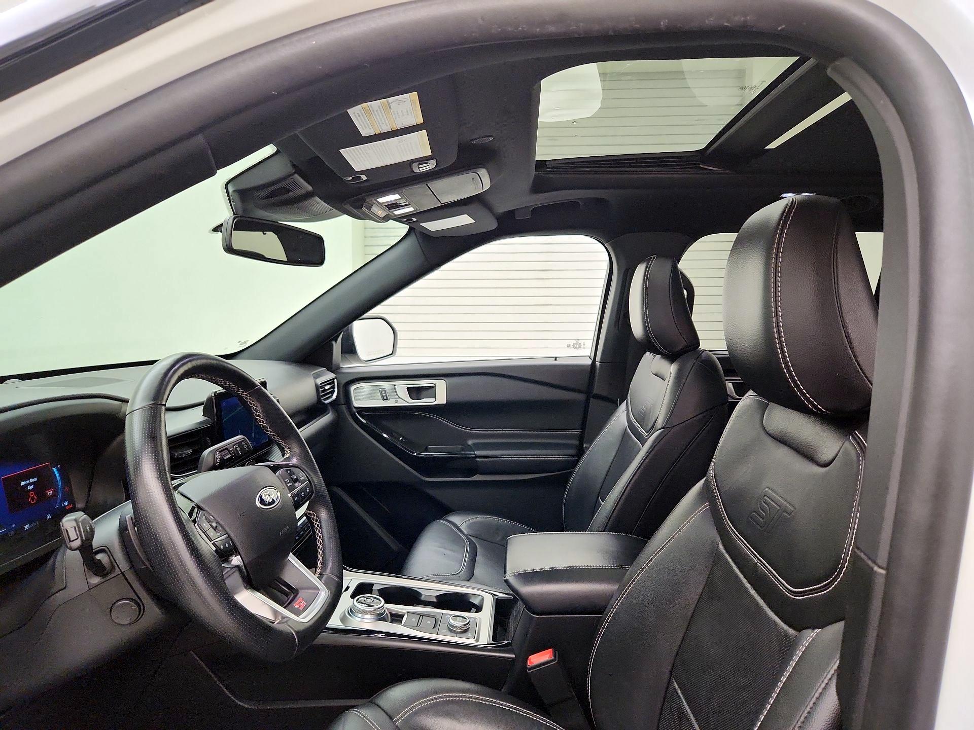 Thumbnail: 2021 Ford Explorer - 20