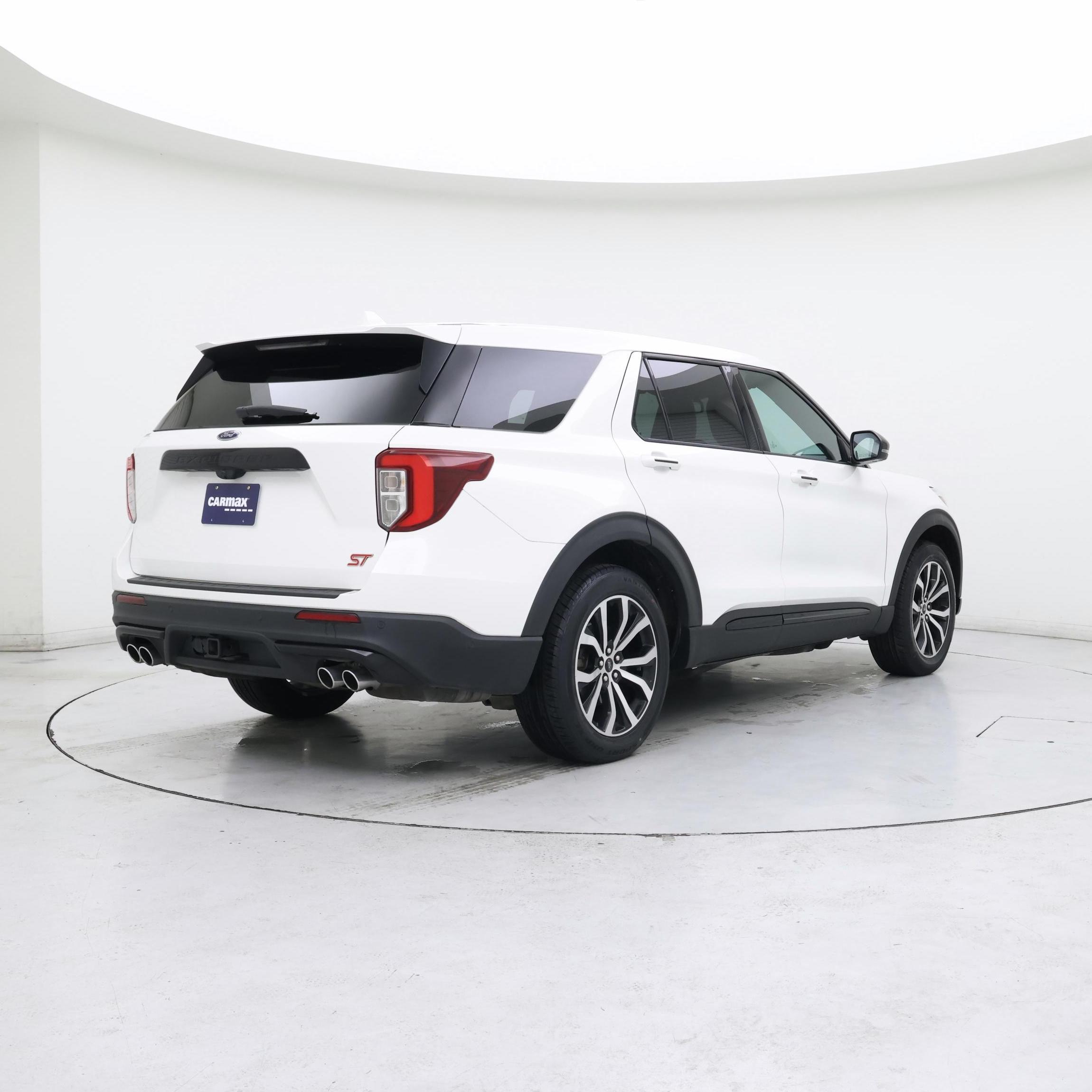 Thumbnail: 2021 Ford Explorer - 8