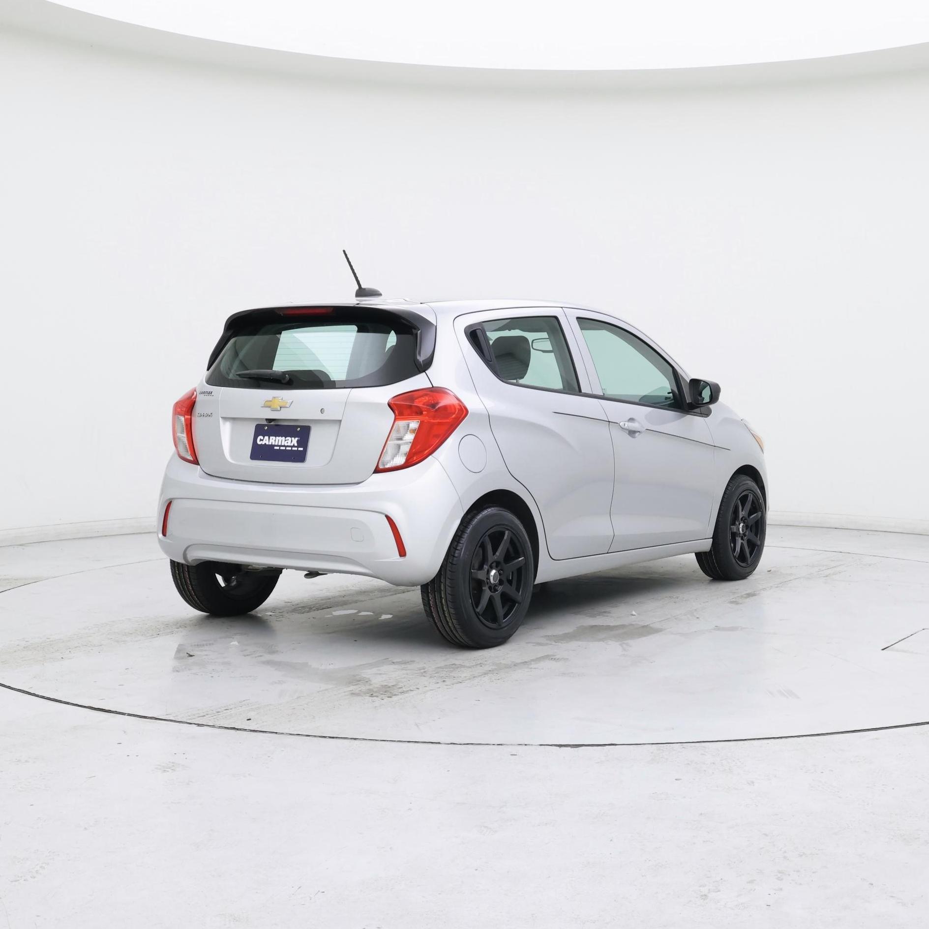 Thumbnail: 2017 Chevrolet Spark - 8