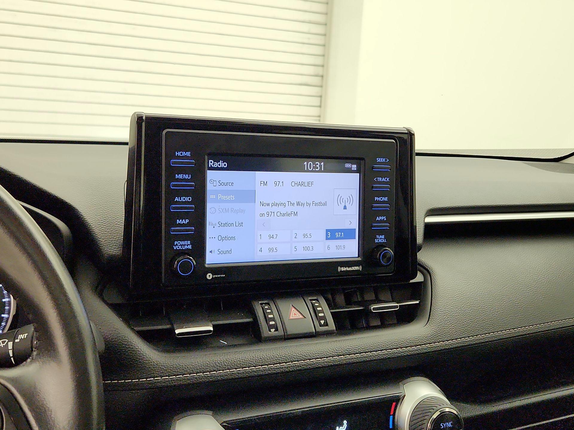 Thumbnail: 2021 Toyota RAV4 - 15