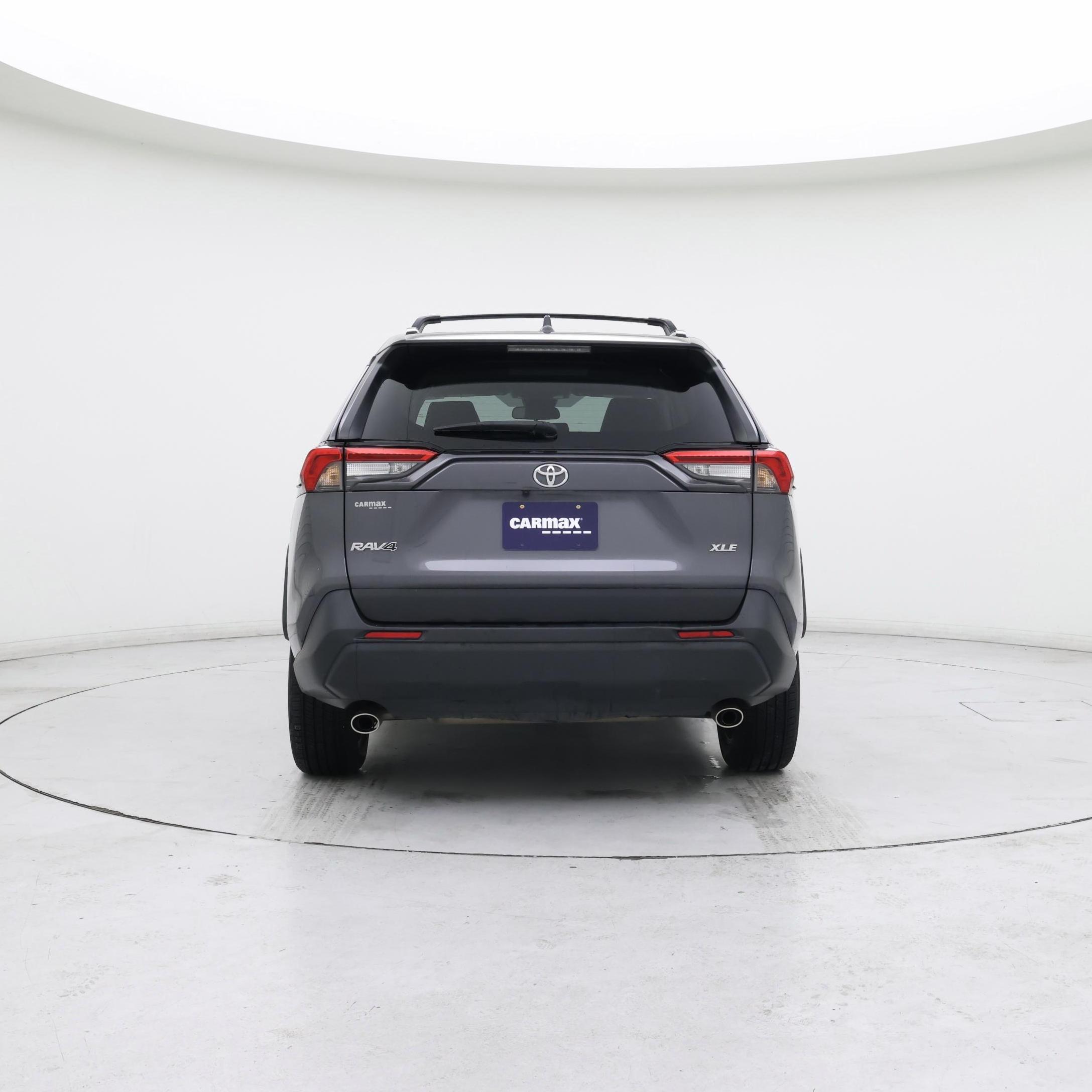 Thumbnail: 2021 Toyota RAV4 - 6