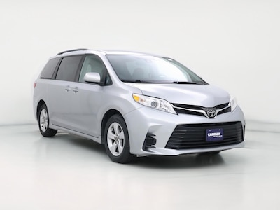 2019 Toyota Sienna LE