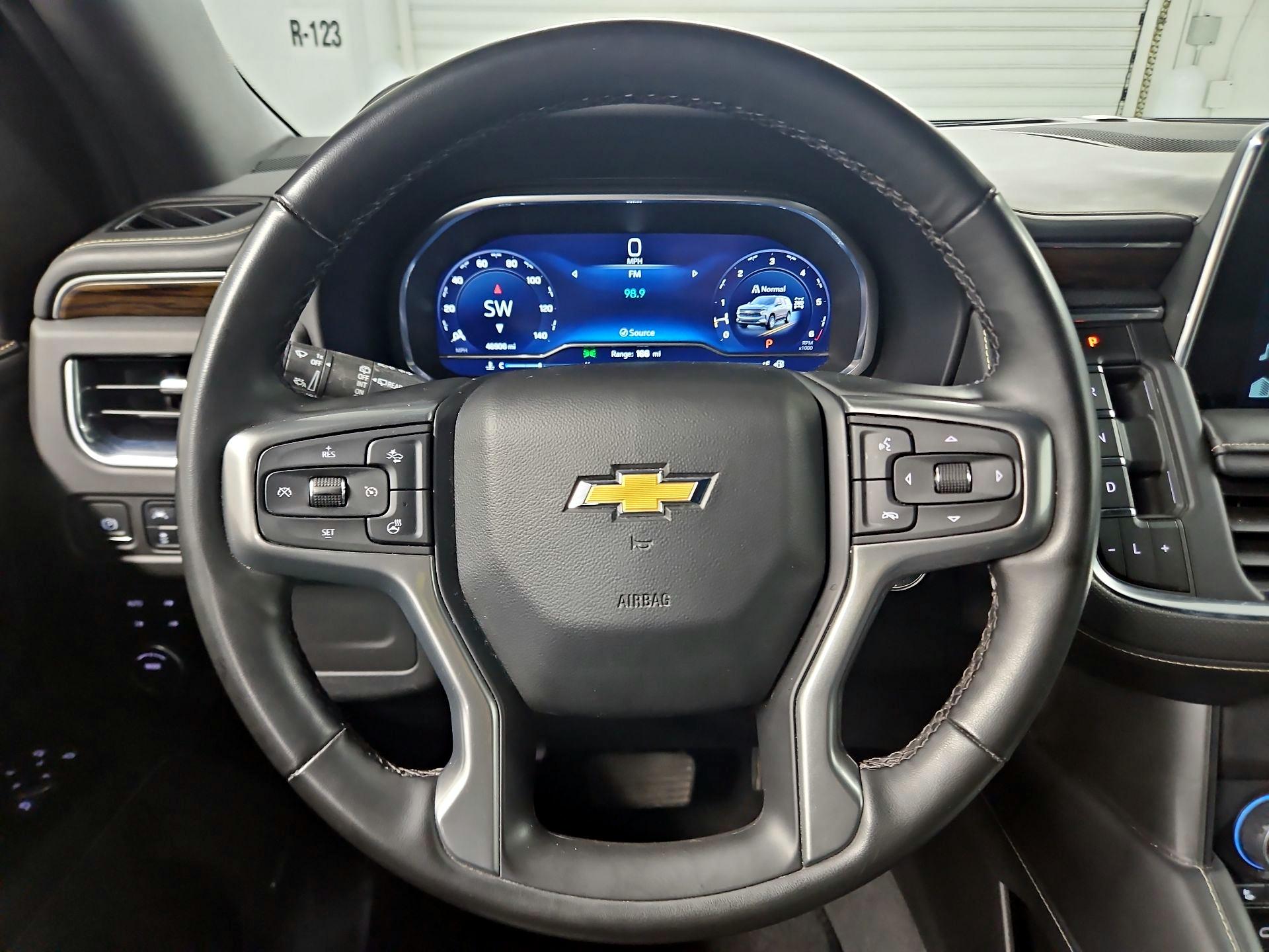 Thumbnail: 2023 Chevrolet Suburban - 10