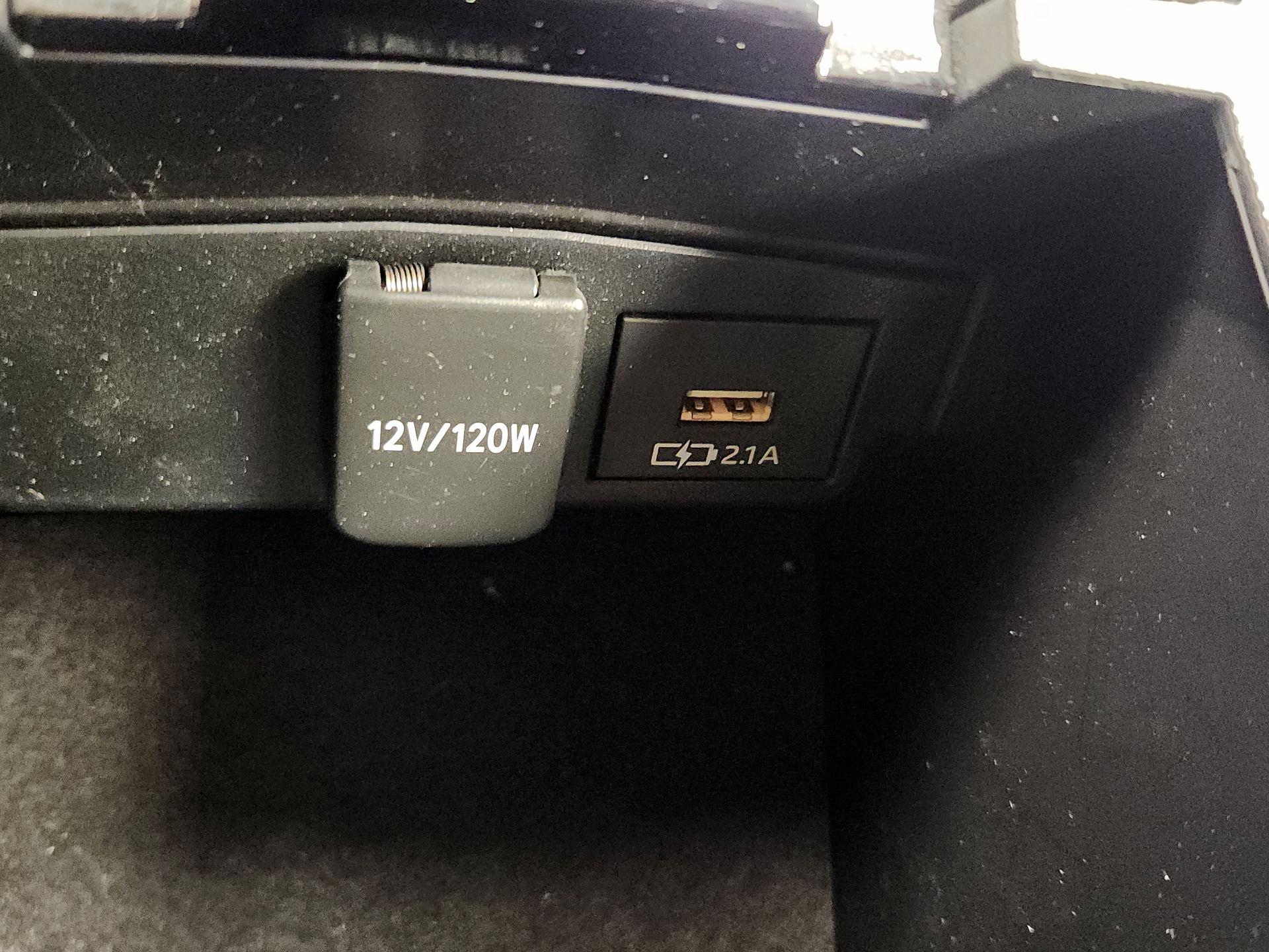 Thumbnail: 2020 Toyota Corolla - 18