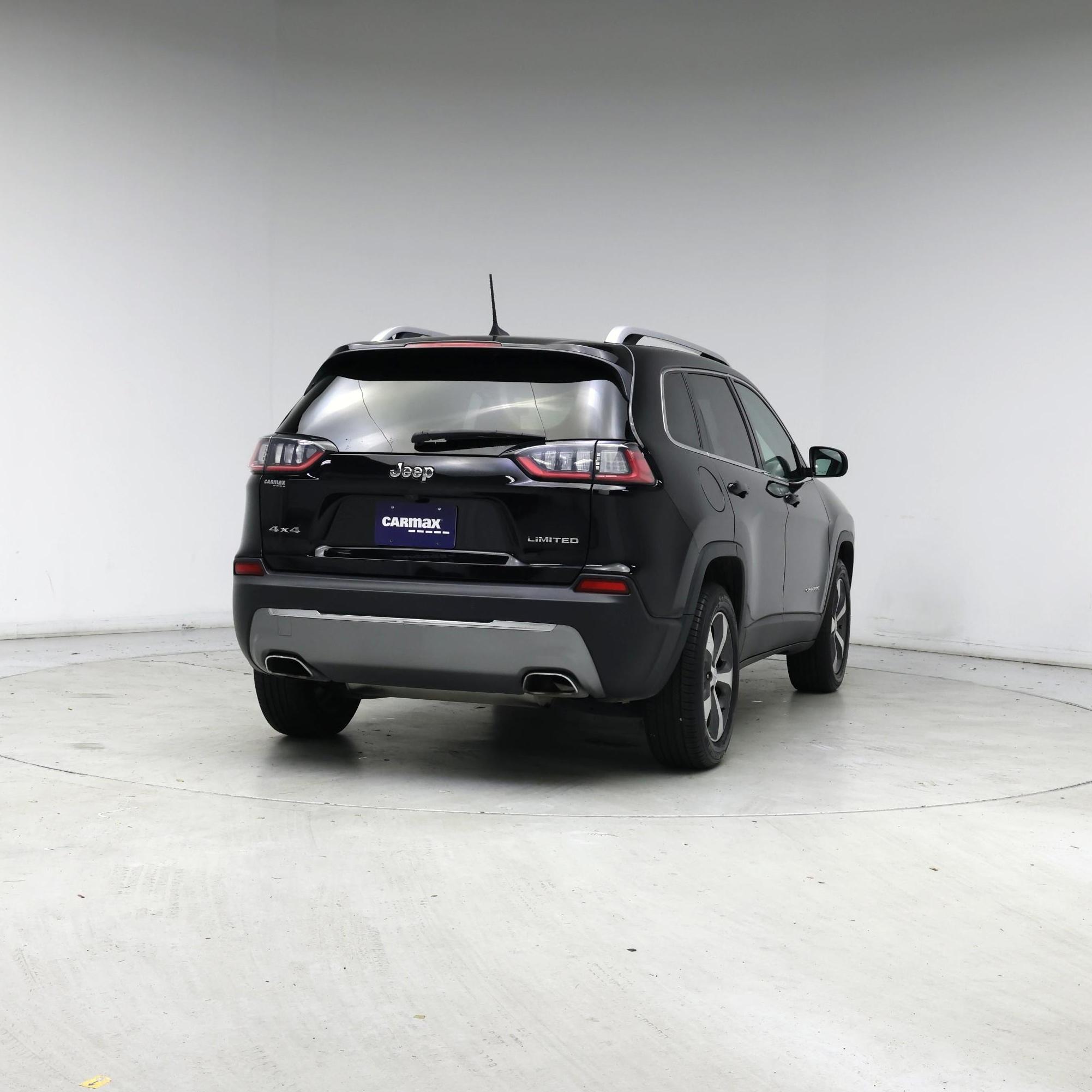 Thumbnail: 2021 Jeep Cherokee - 8
