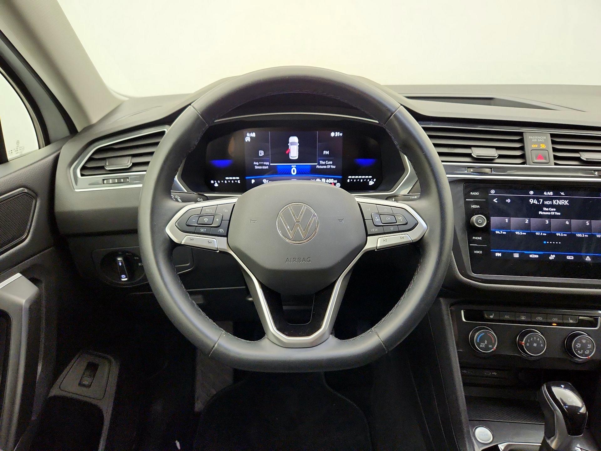 Thumbnail: 2024 Volkswagen Tiguan - 10